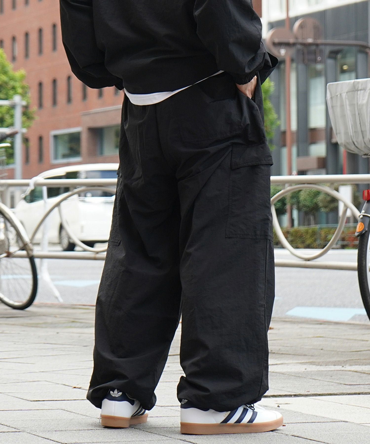 ILL'S（イルズ）【セットアップ対応】ナイロンワイドカーゴパンツ