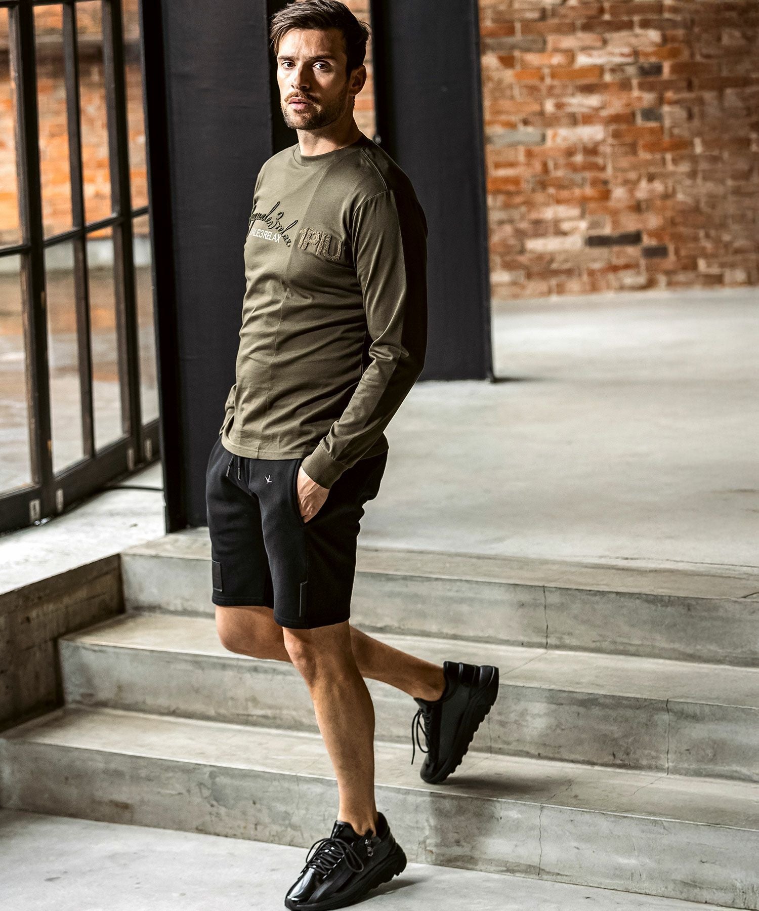 1PIU1UGUALE3 RELAX(ウノピゥウノウグァーレトレ リラックス