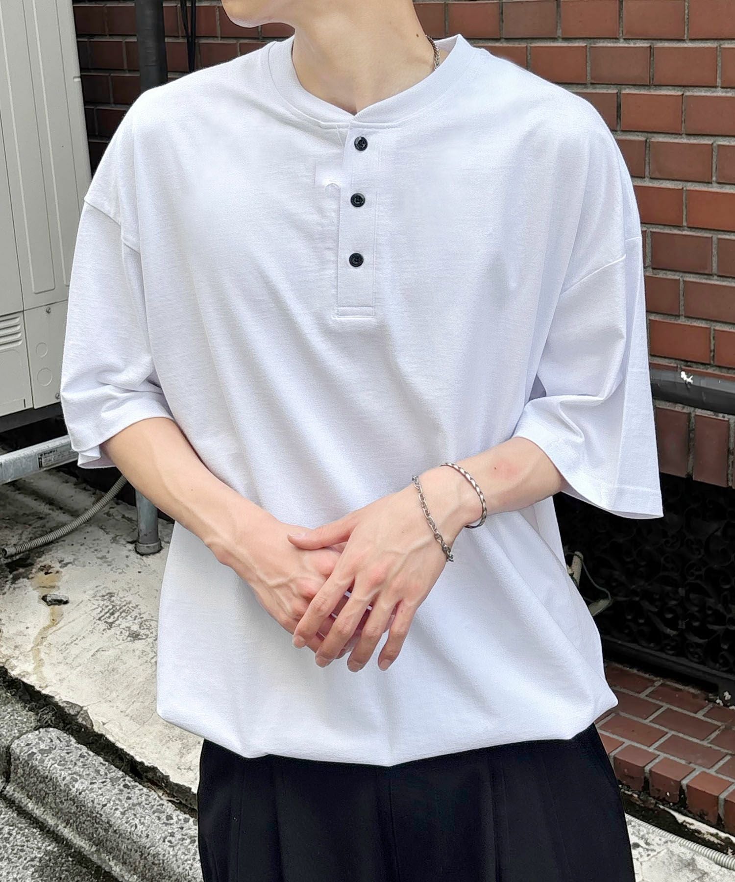 Confirm（コンファーム）ヘンリーネック ドローコード Tシャツ 