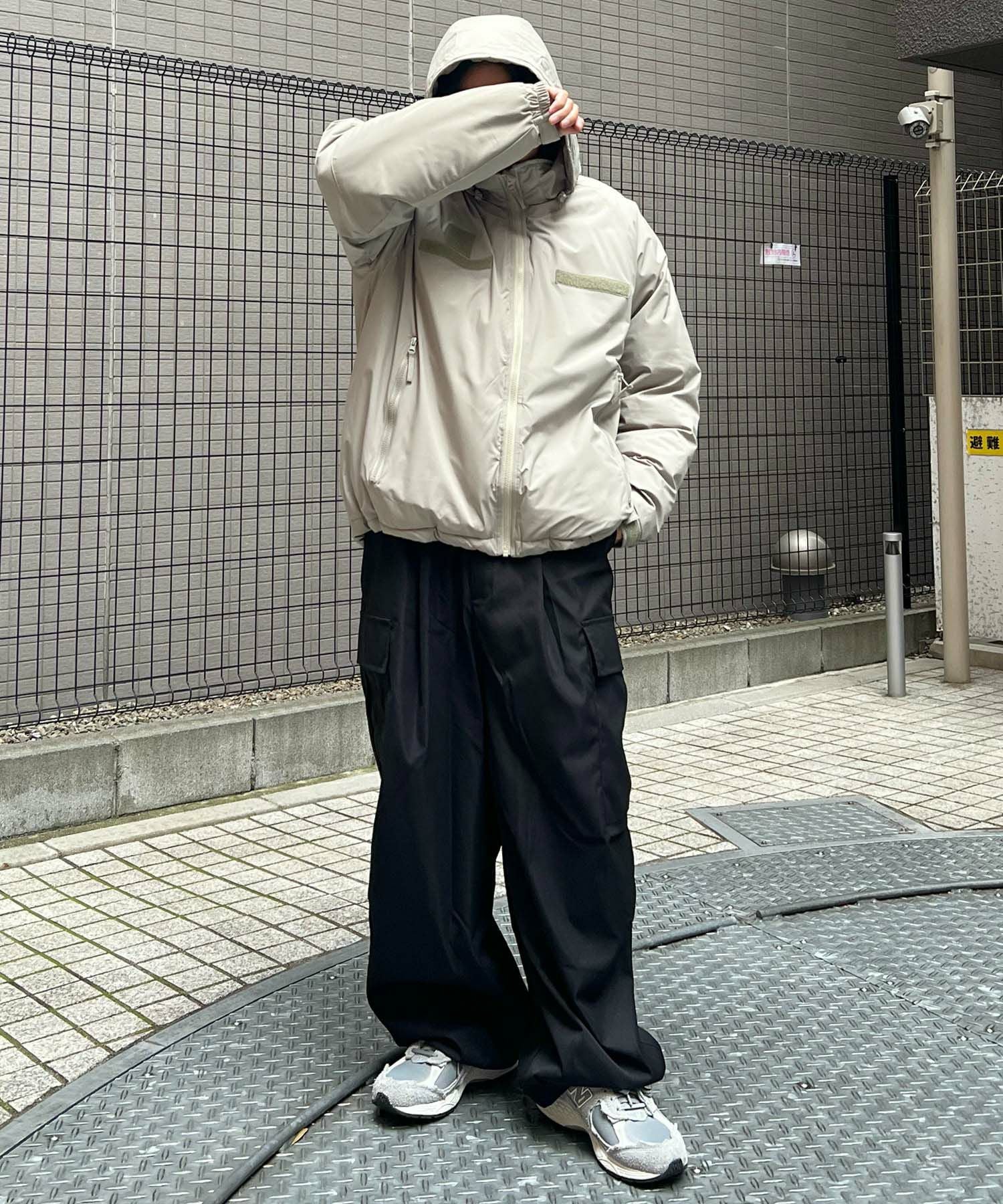 Confirm（コンファーム）2way フード付き ビッグシルエット スタンド