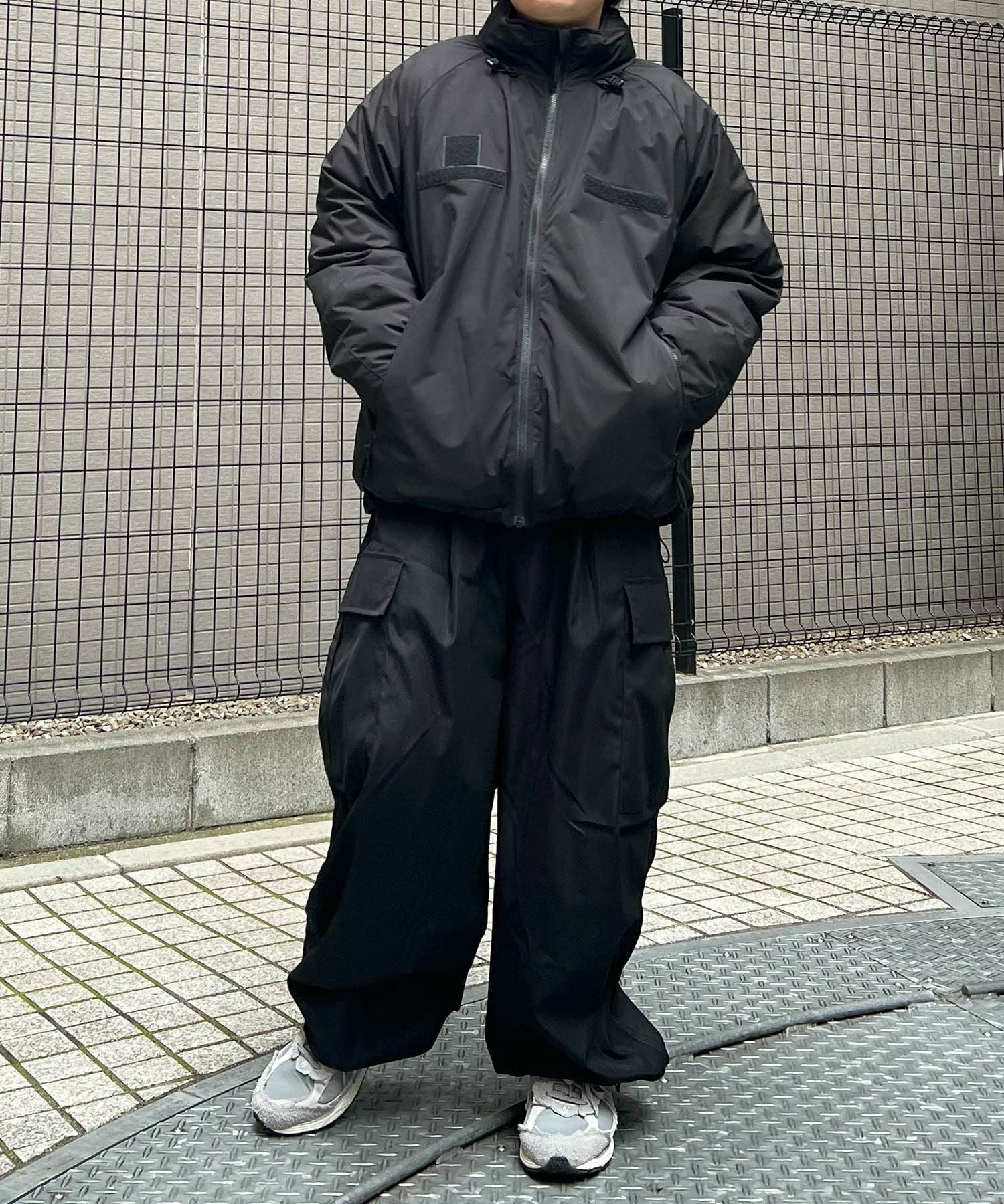 Confirm（コンファーム）2way フード付き ビッグシルエット スタンド