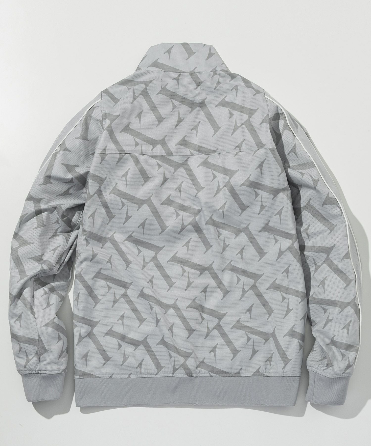 【新品】LUXEAKMPLUS 総柄ブリーザフルジップブルゾン　グレー L LUXEAKMPLUS(リュクスエイケイエムプラス)ゴルフ 総柄ブリーザブル