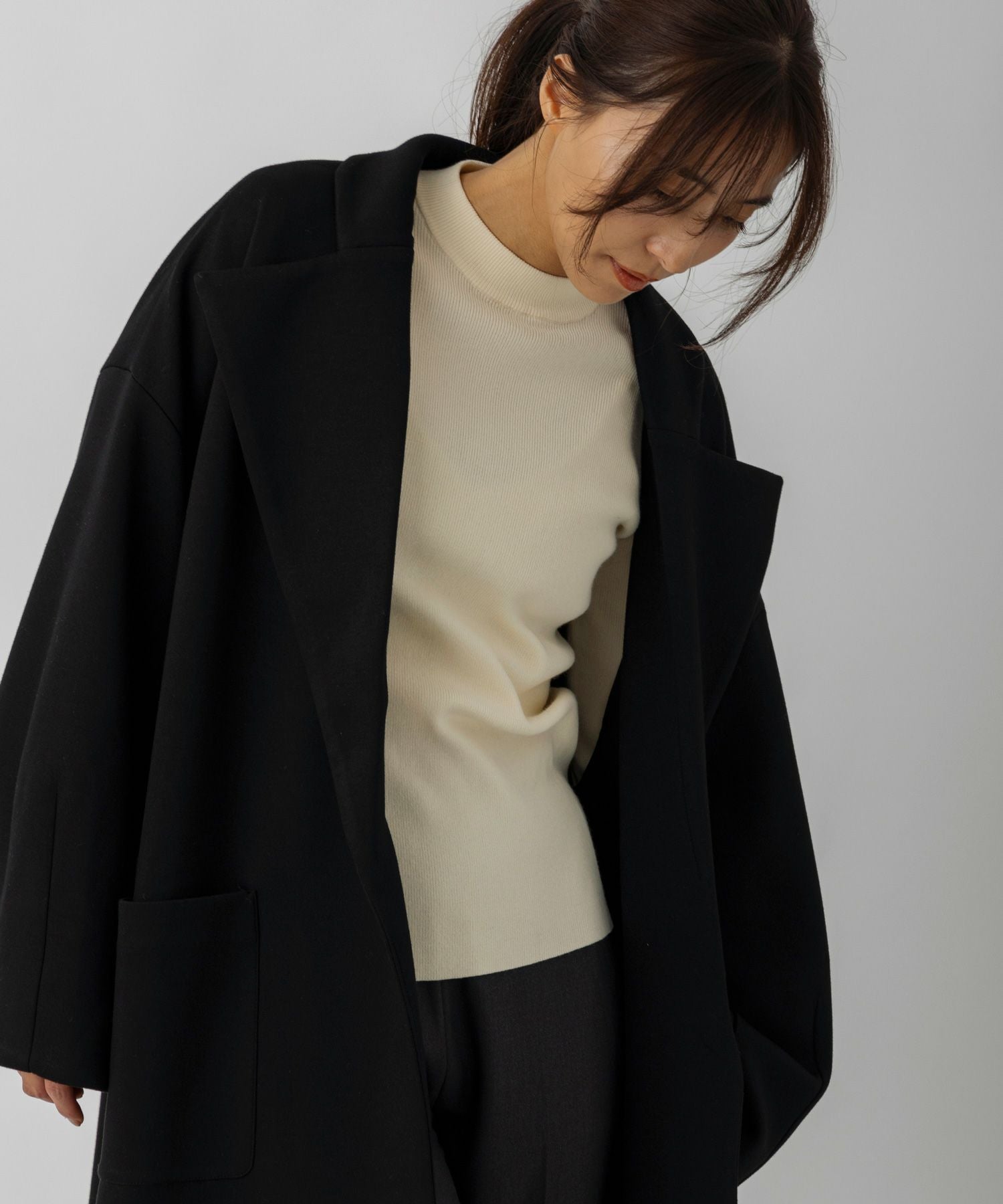 AJUGA. (アジュガ)スムースポンチロングコート | SHIFFON公式通販