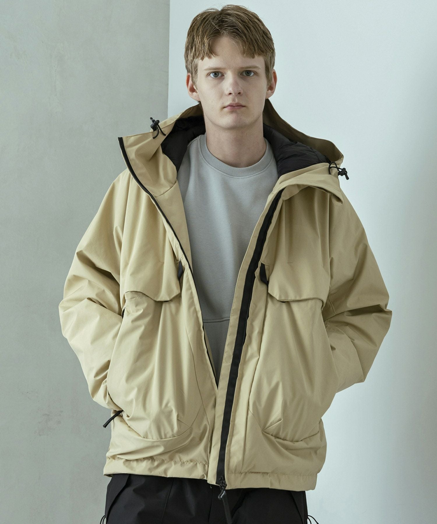 ベージュ フード付き ジャンパー プラスフェニックス +phenix GORE-TEX INFINIUM Down Jacket ダウン