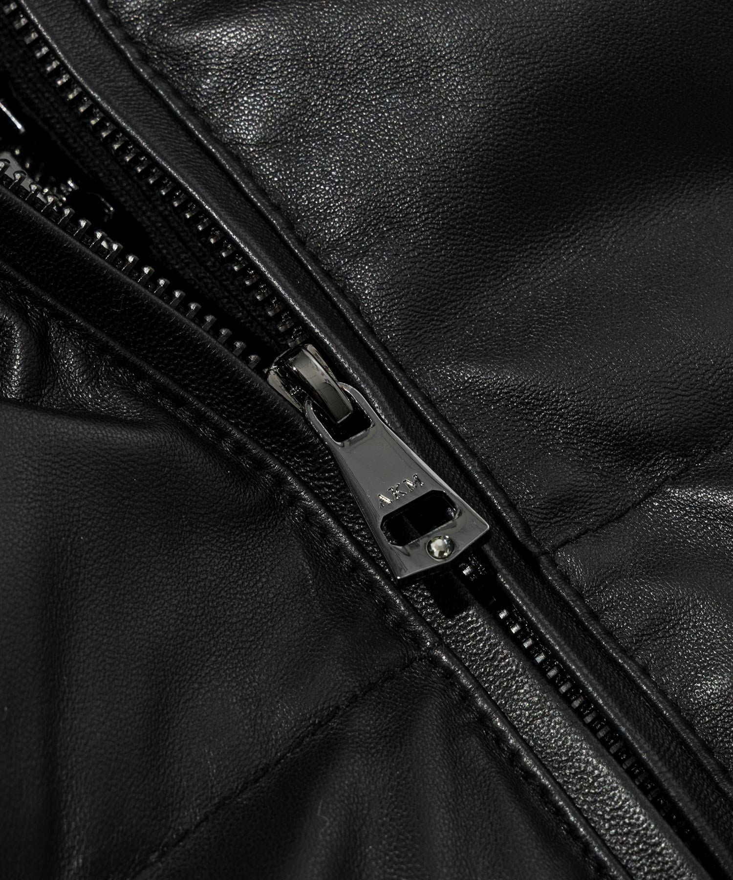 AKM Contemporary(エイケイエムコンテンポラリー)シープレザー