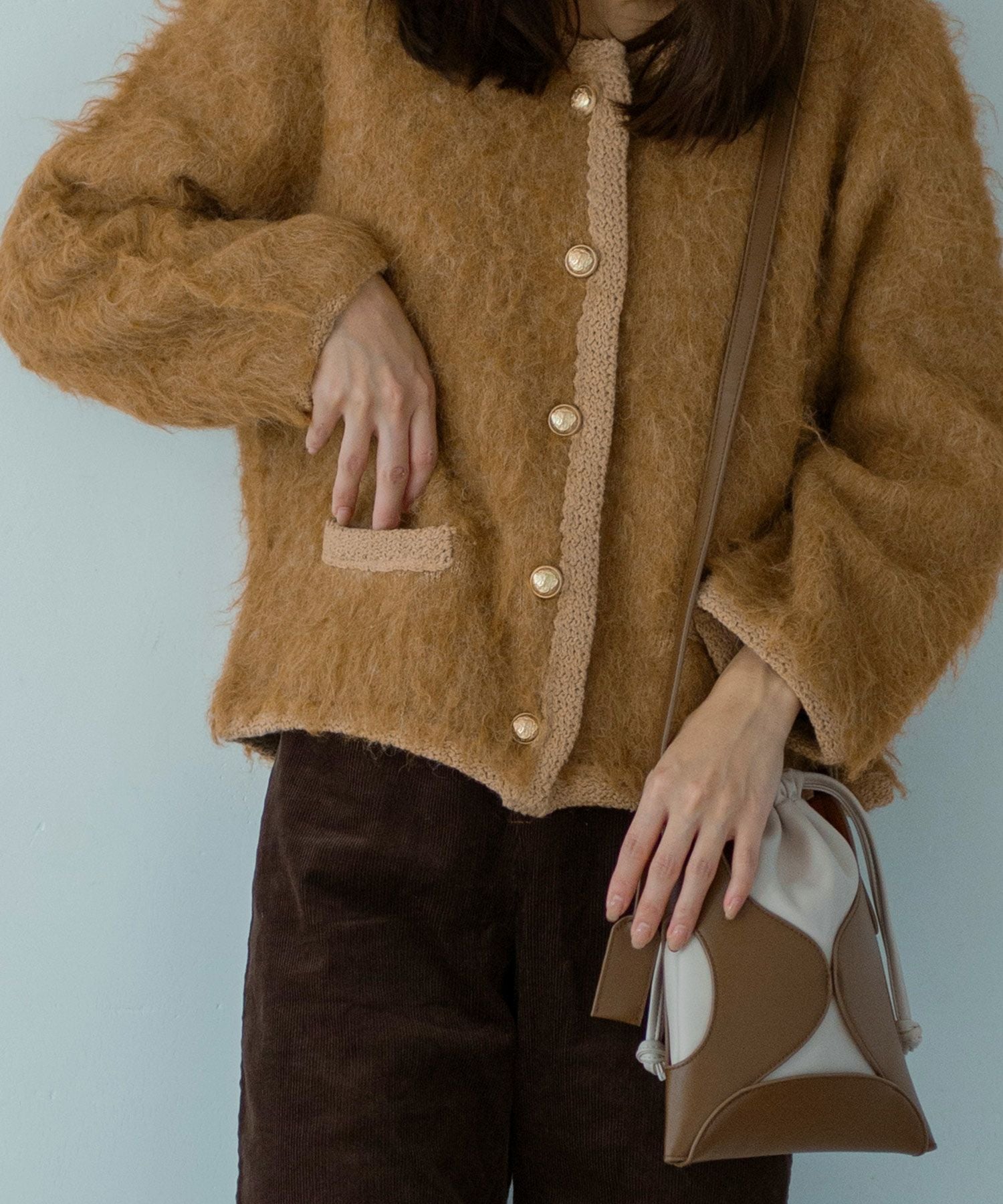 MAYUMIアリシアスタン カーディガン ループニット キャメル ALEXIA STAM（アリシアスタン） ニット セーター Button Knit Cropped