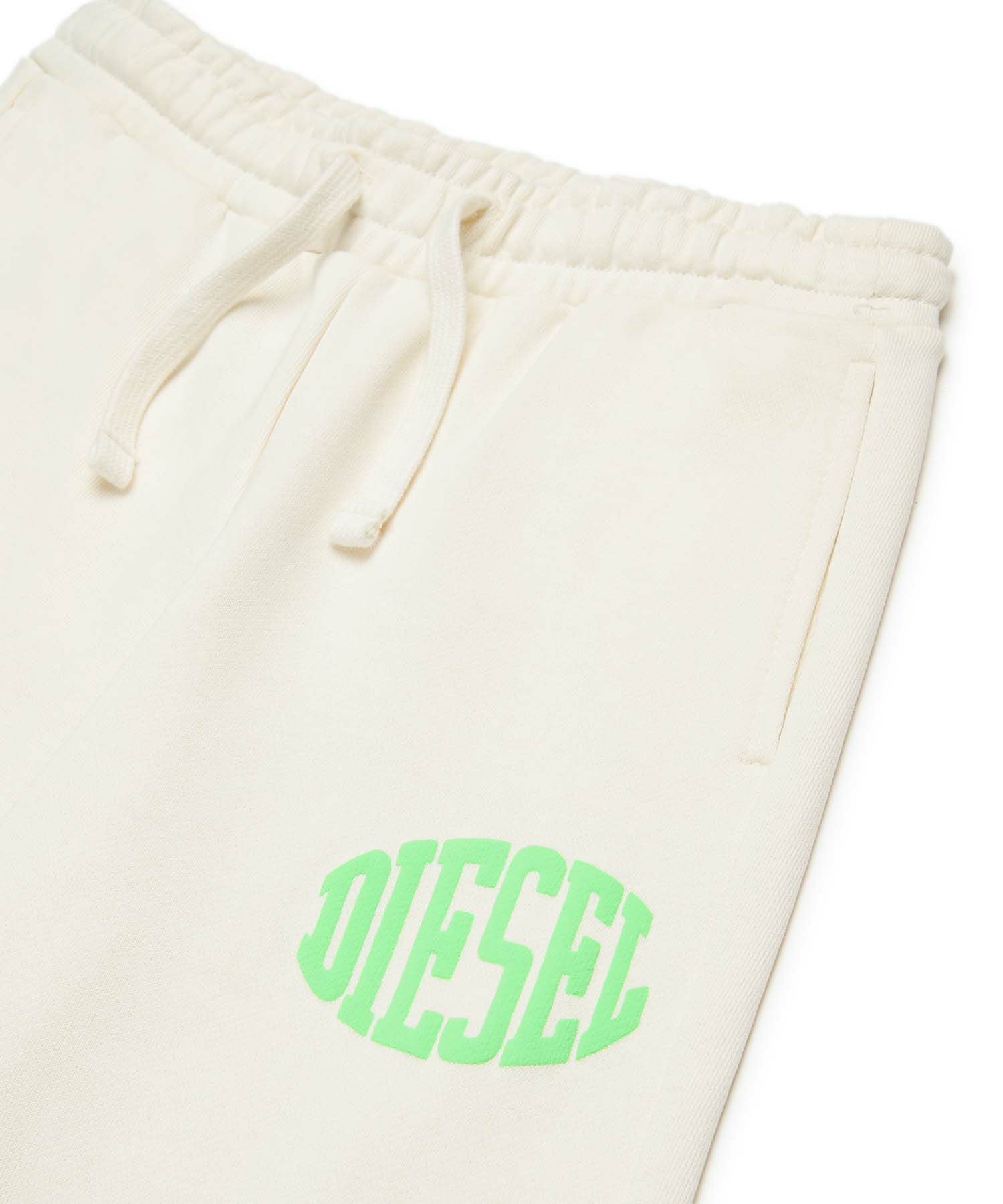 DIESEL(ディーゼル)Kids & Junior ブランドロゴスウェットハーフパンツ