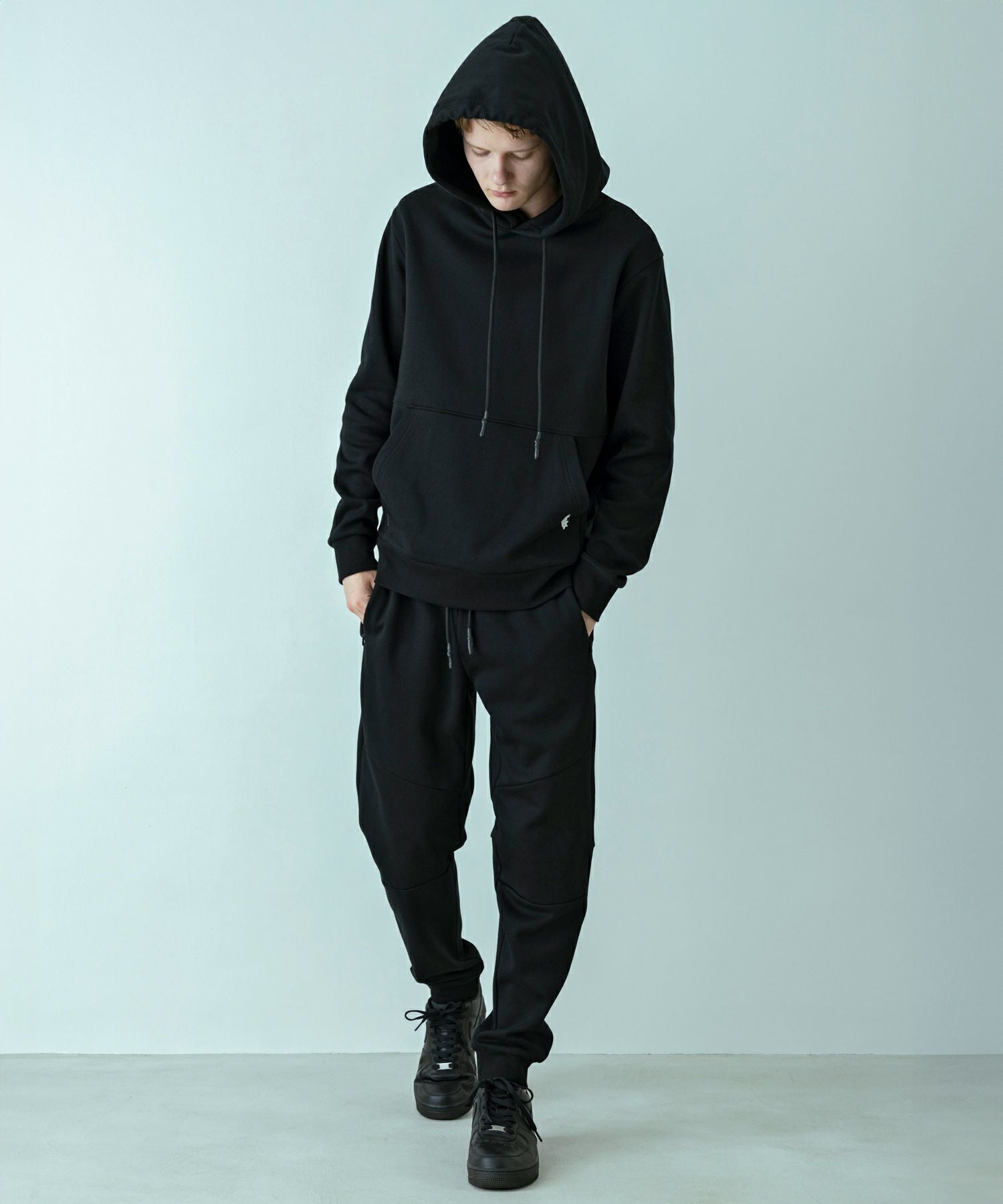 ボリュームフーディPO Volume Sweat Big Zipフーディー