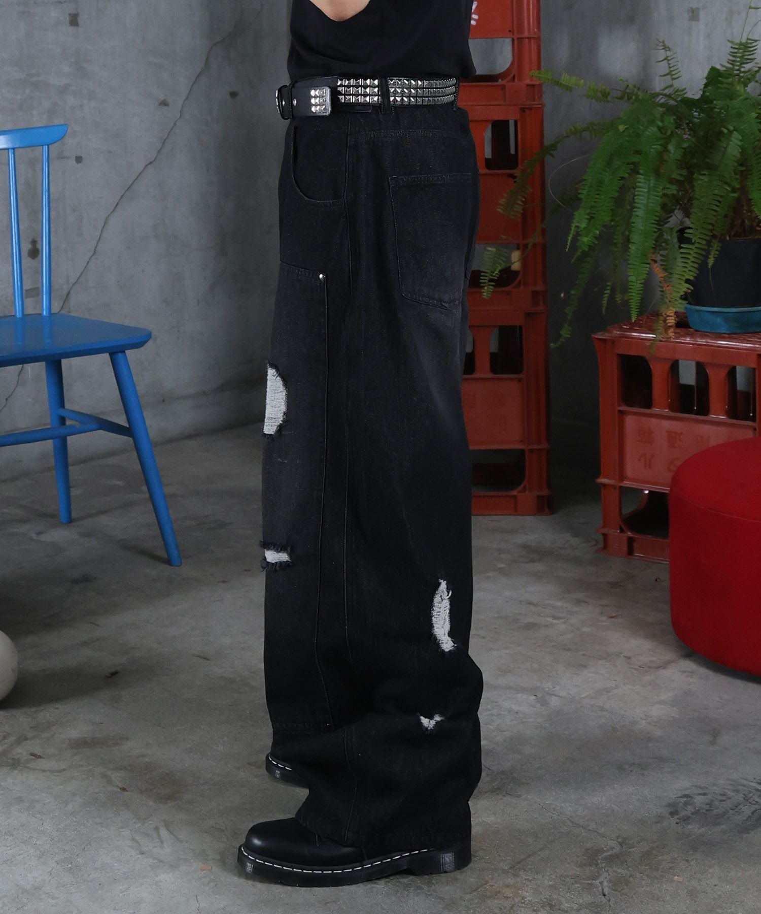 ILL'S(イルズ)バレルレッグ ペインドデニムパンツ | SHIFFON公式通販