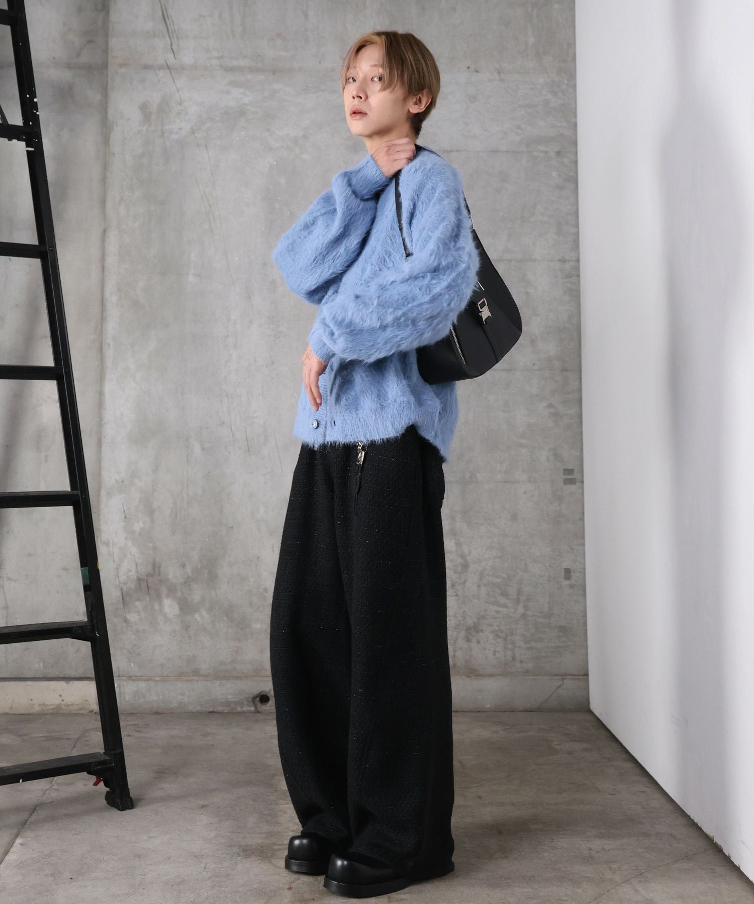 Confirm(コンファーム)モヘアライク シャギー ニット カーディガン