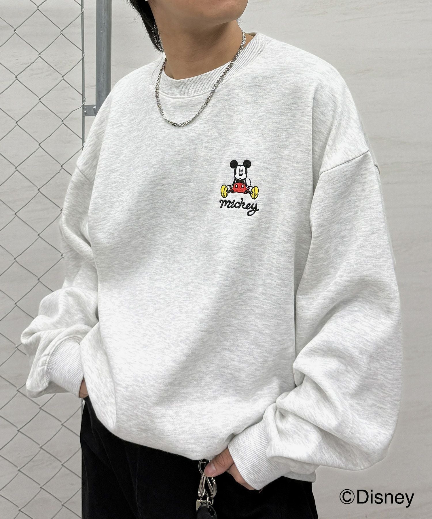 ILL'S(イルズ)【Disney / ディズニー】ミッキー ワンポイント刺繍