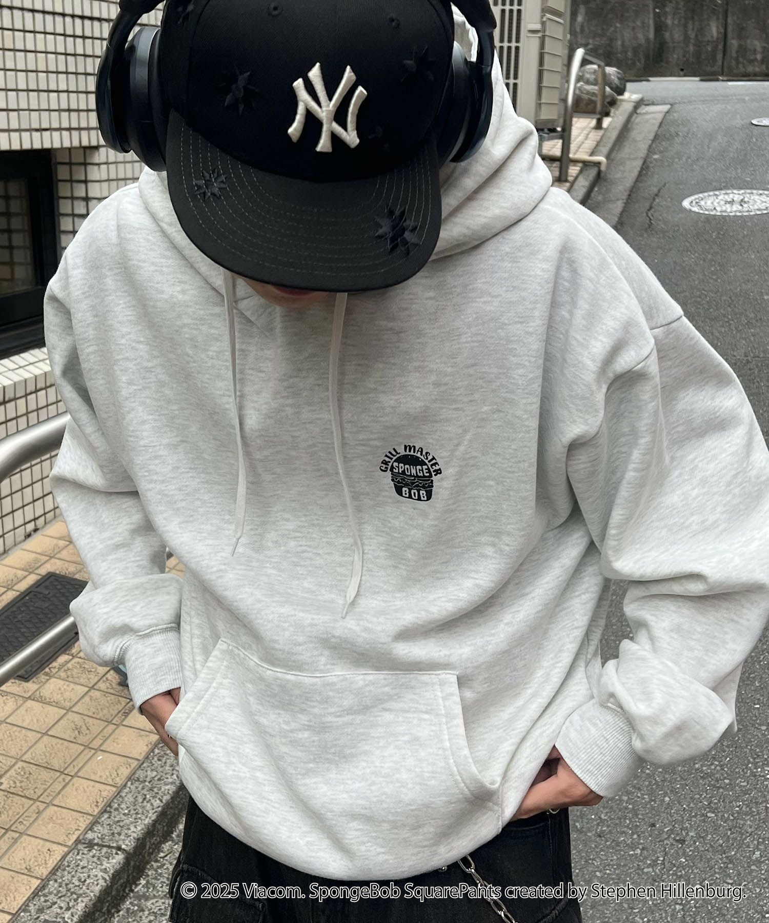 ILL'S(イルズ)【SPONGE BOB / スポンジボブ】バックプリント プル