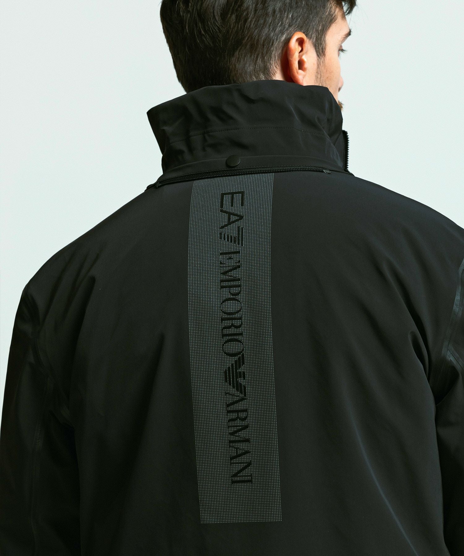EMPORIO ARMANI EA7(イーエーセブン)テクニカル スキージャケット