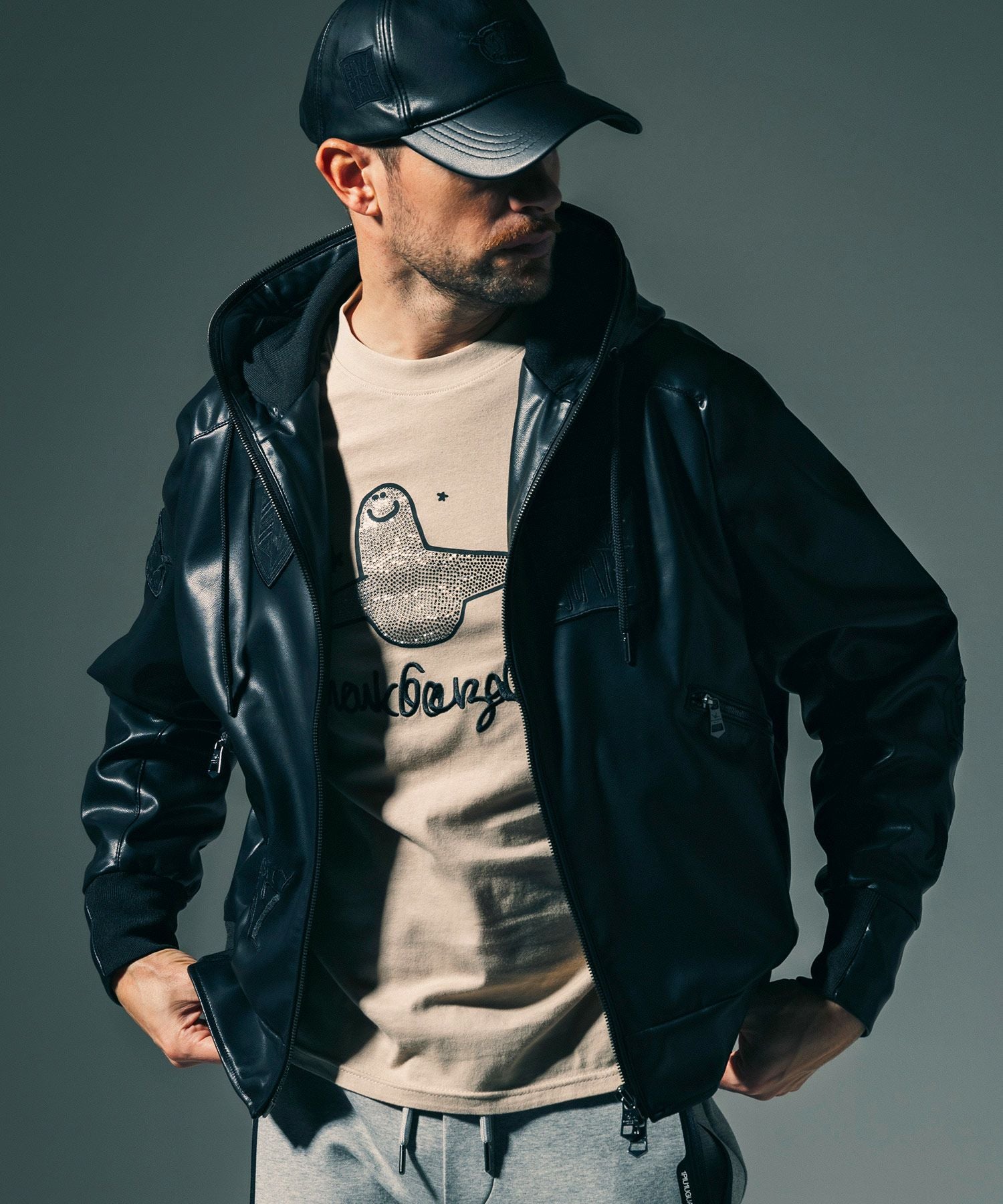 1PIU1UGUALE3 RELAX × Mark Gonzales(ウノピゥウノウグァーレトレ