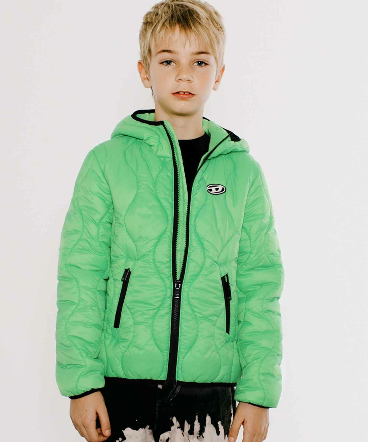 DIESEL(ディーゼル)Kids & Junior ワンポイントブランドロゴフード 