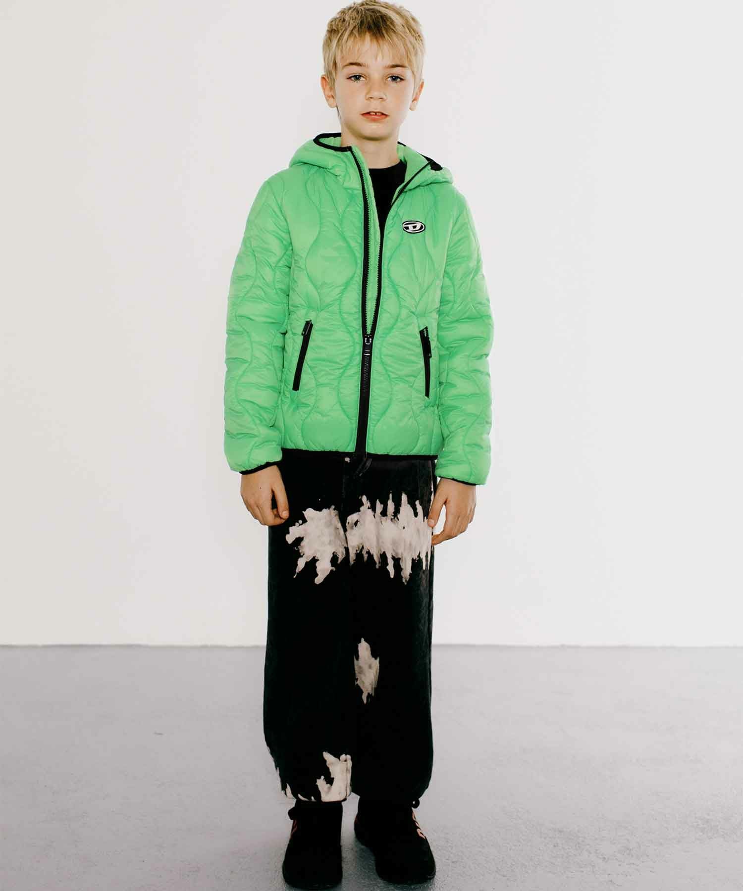 DIESEL(ディーゼル)Kids & Junior ワンポイントブランドロゴフード