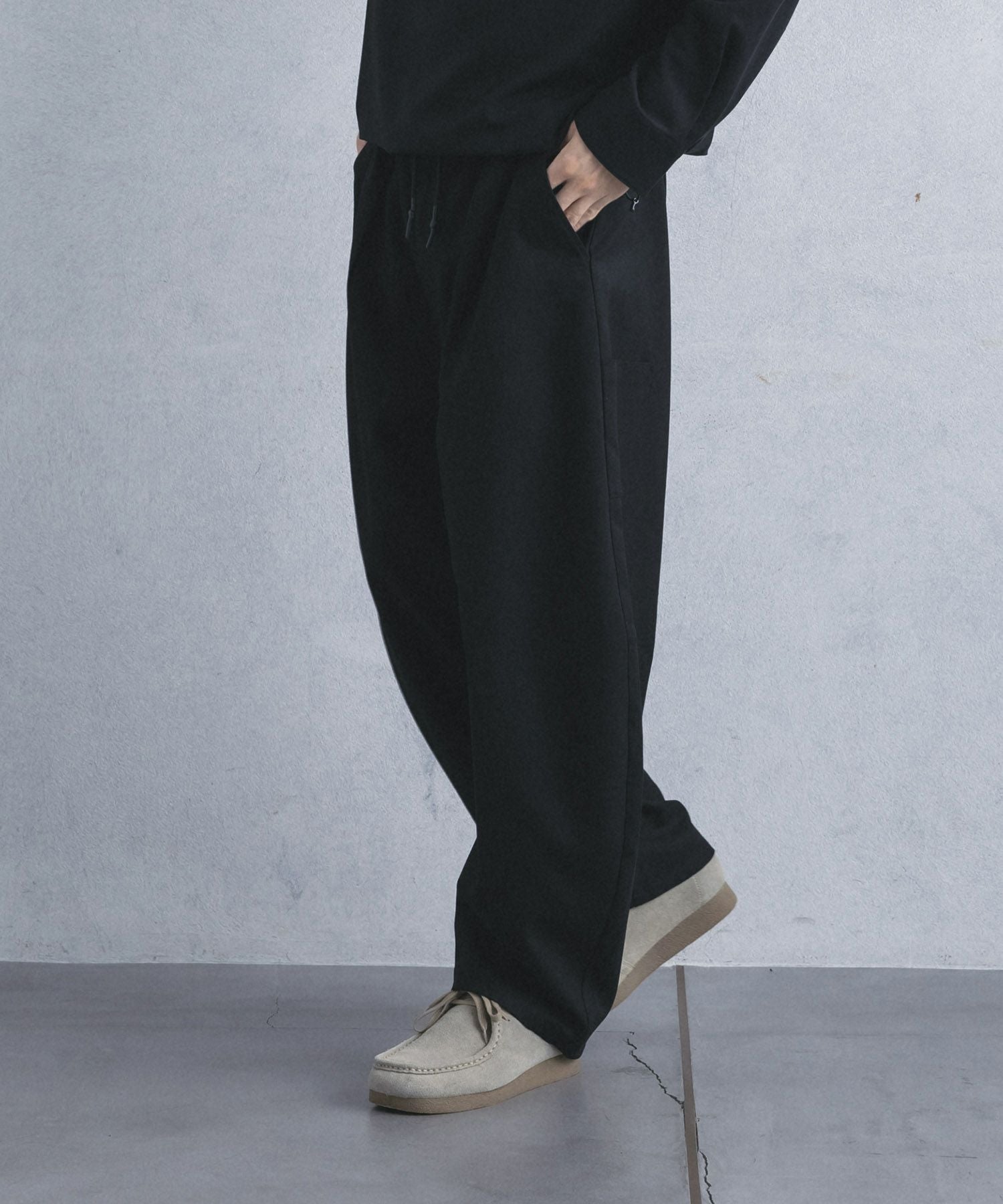【LOHEN】COCOON PANTS ブラック カジュアルパンツ phenix(プラスフェニックス)COCOON SILHOUETTE RELAXED PANTS コクーン