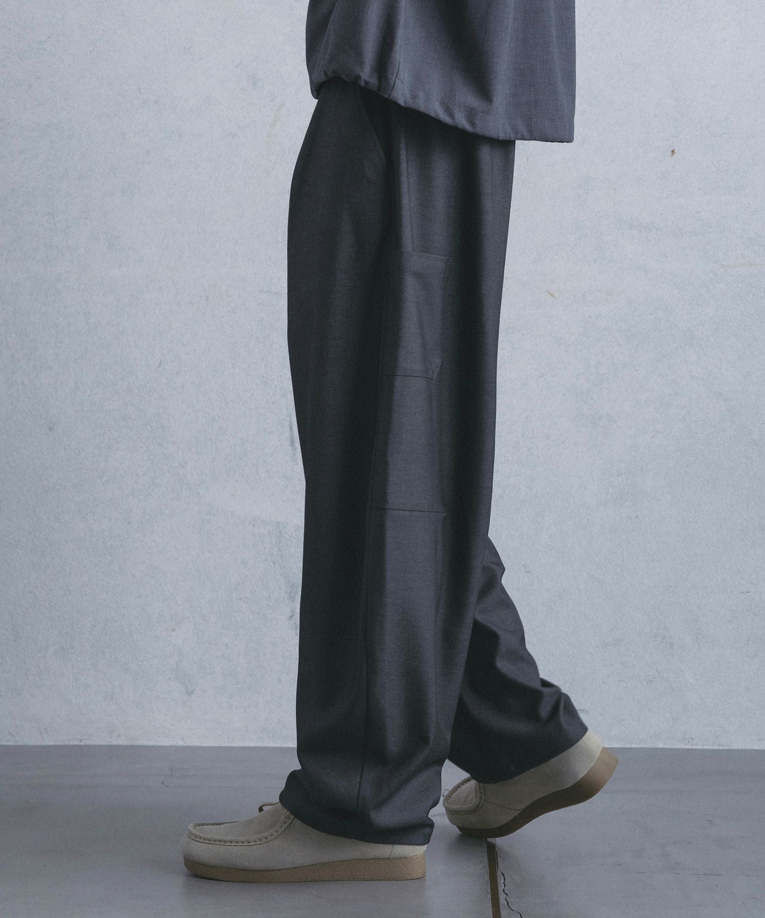 phenix(プラスフェニックス)COCOON SILHOUETTE RELAXED PANTS コクーン