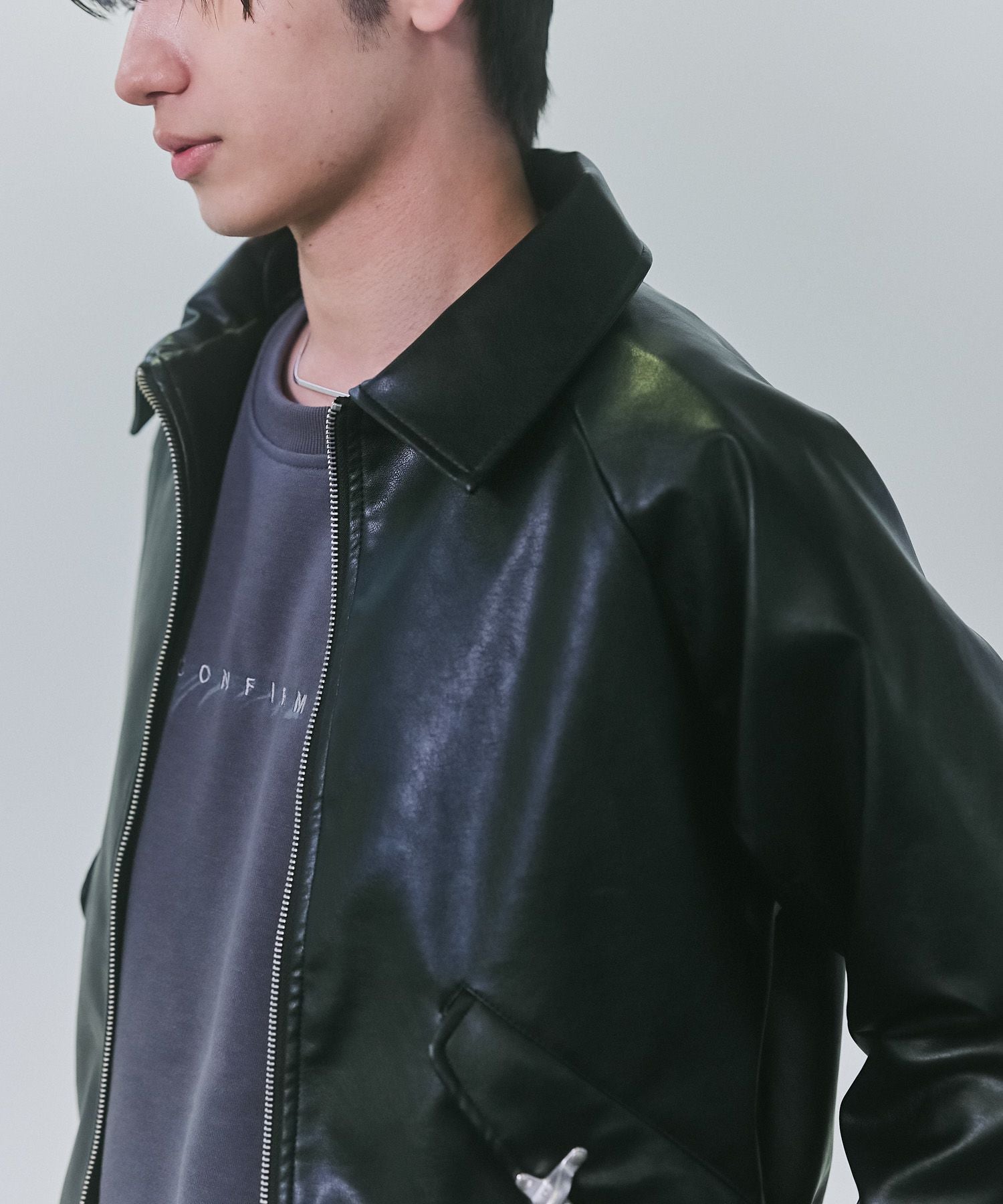 Salvatore Ferragamo 短丈　ブラックレザージャケット Salvatore Ferragamo Black Leather Jacket Men's Vintage Designer