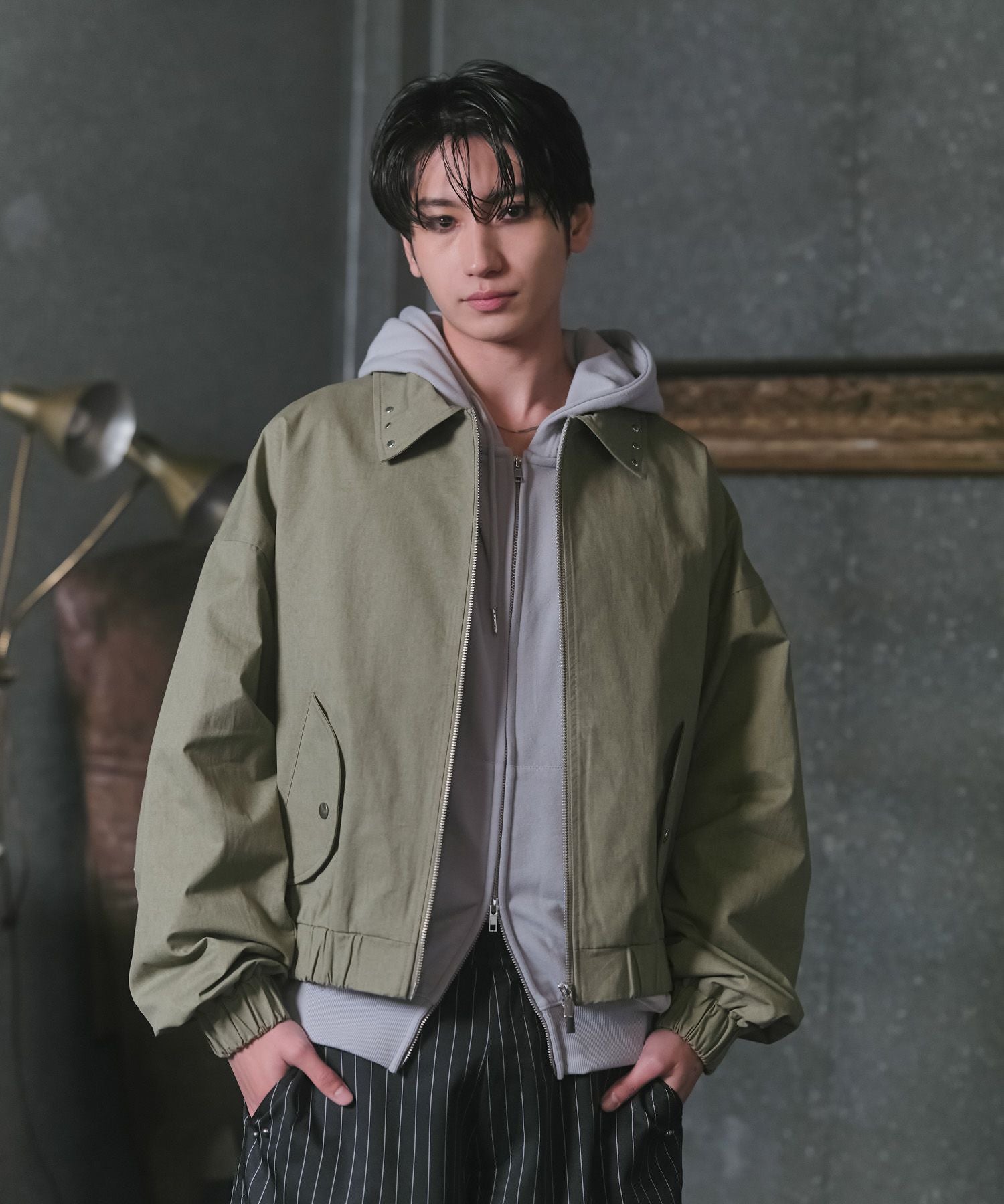 Confirm(コンファーム)Peach Brushed Studded Blouson / ピーチ起毛