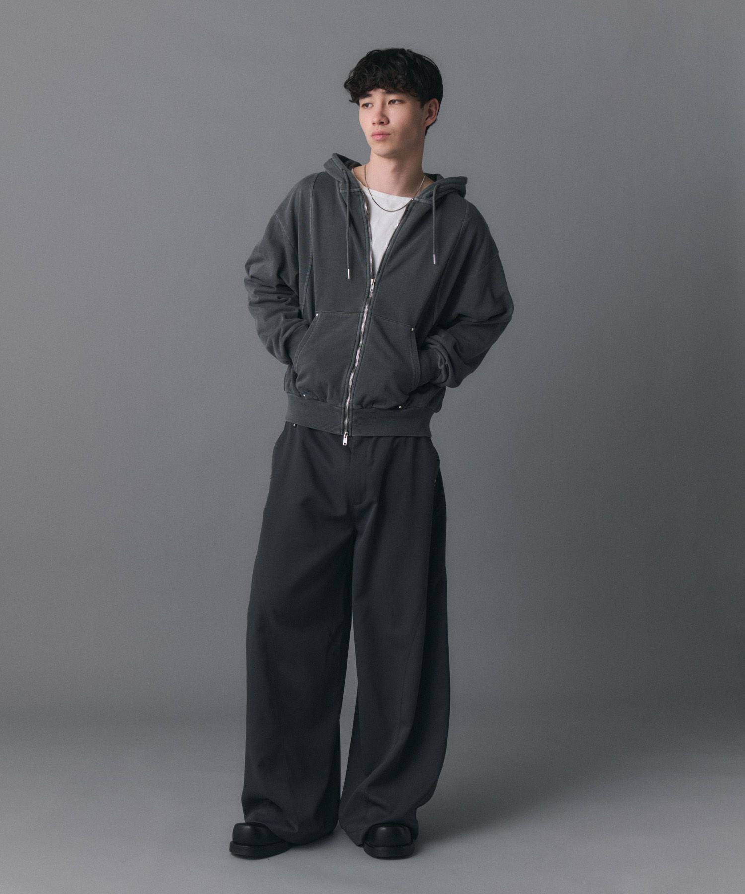Confirm(コンファーム)Switching Full Zip Hoodie / スイッチング