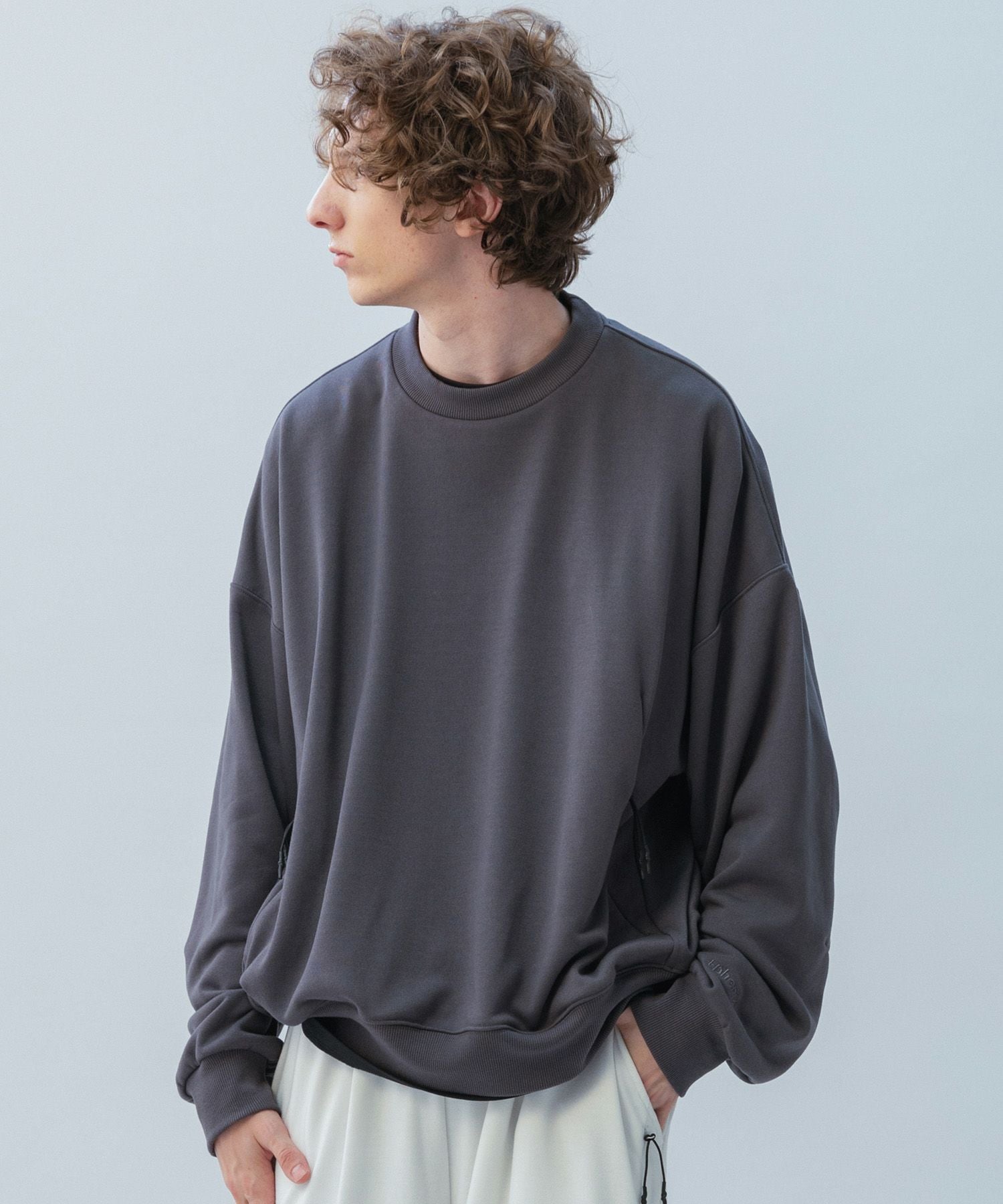 phenix(プラスフェニックス)TECH SWEAT CREWNECK / テック スウェット