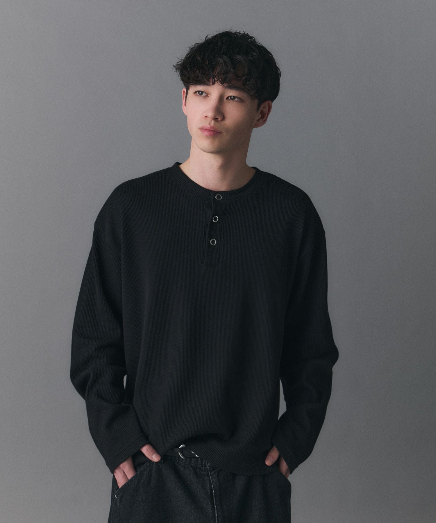 Confirm(コンファーム)Henley Neck Waffle Long Sleeve Tee / ヘンリー