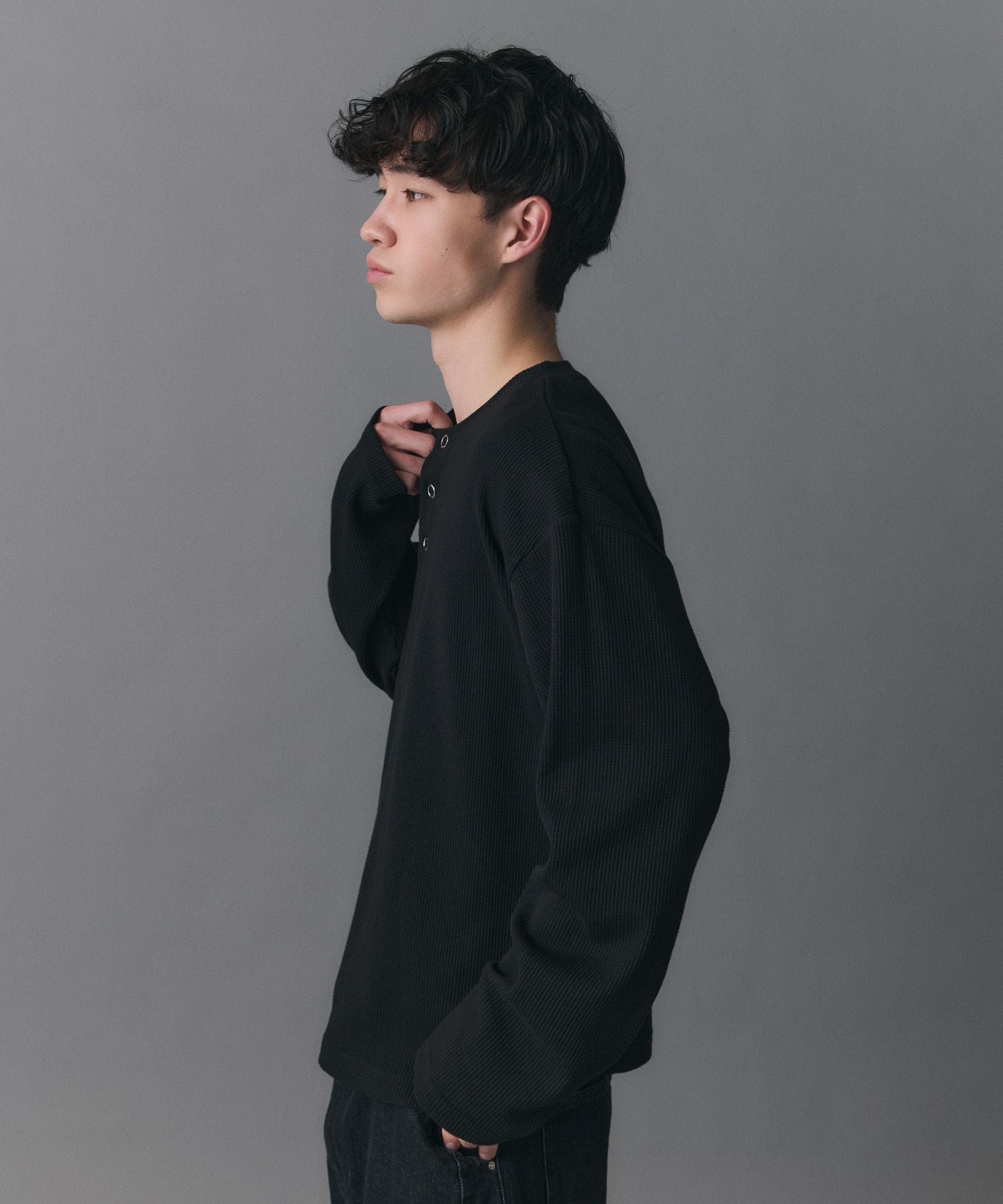 Confirm(コンファーム)Henley Neck Waffle Long Sleeve Tee / ヘンリー