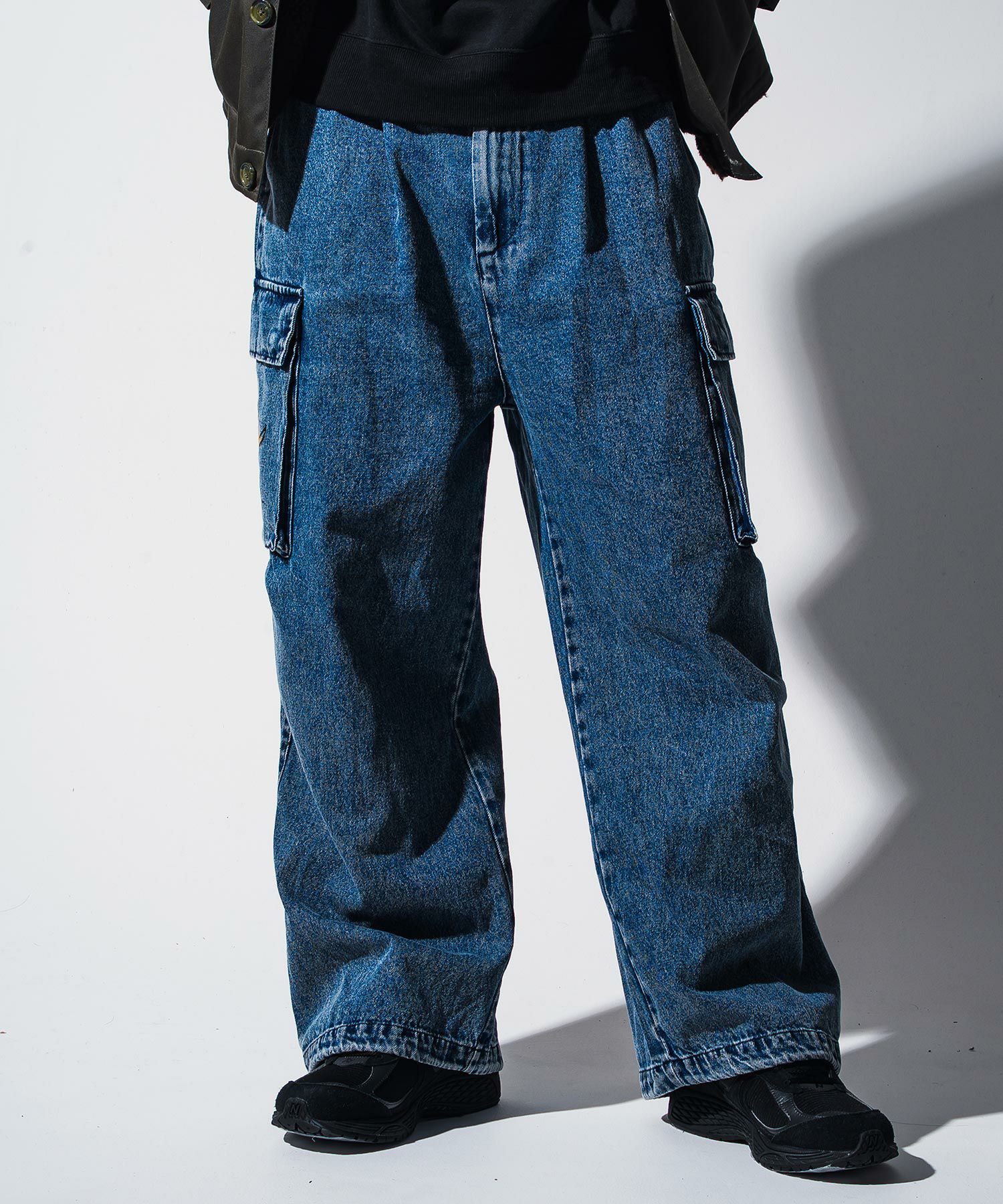 マークゴンザレス Mark Gonzales(マーク ゴンザレス) ブランドロゴ ワイドデニムパンツ
