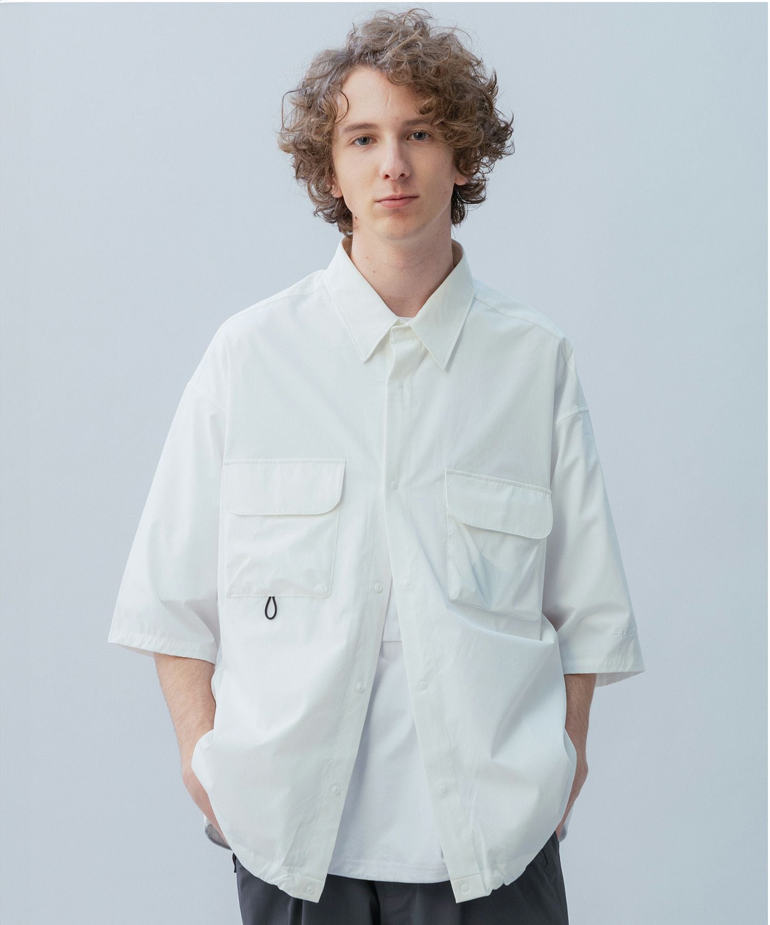 phenix(プラスフェニックス)AIRFLOW W-POCKET SHORT SLEEVE SHIRT