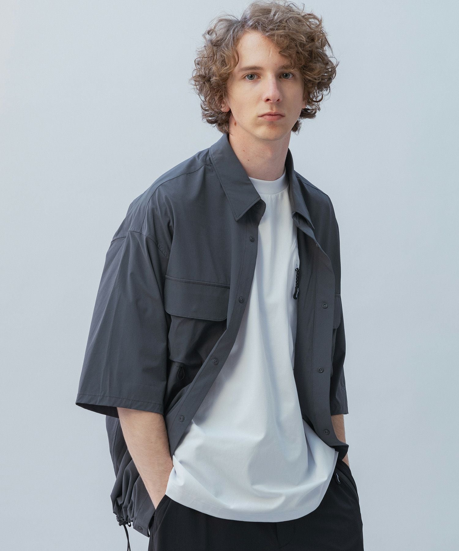 phenix(プラスフェニックス)AIRFLOW W-POCKET SHORT SLEEVE SHIRT