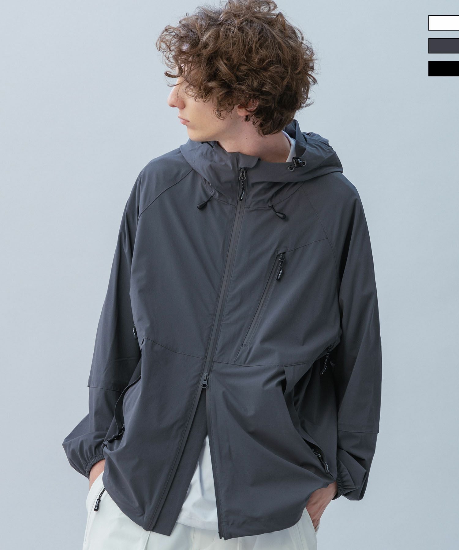 phenix(プラスフェニックス)AIRFLOW HOODED JACKET / エアフロー