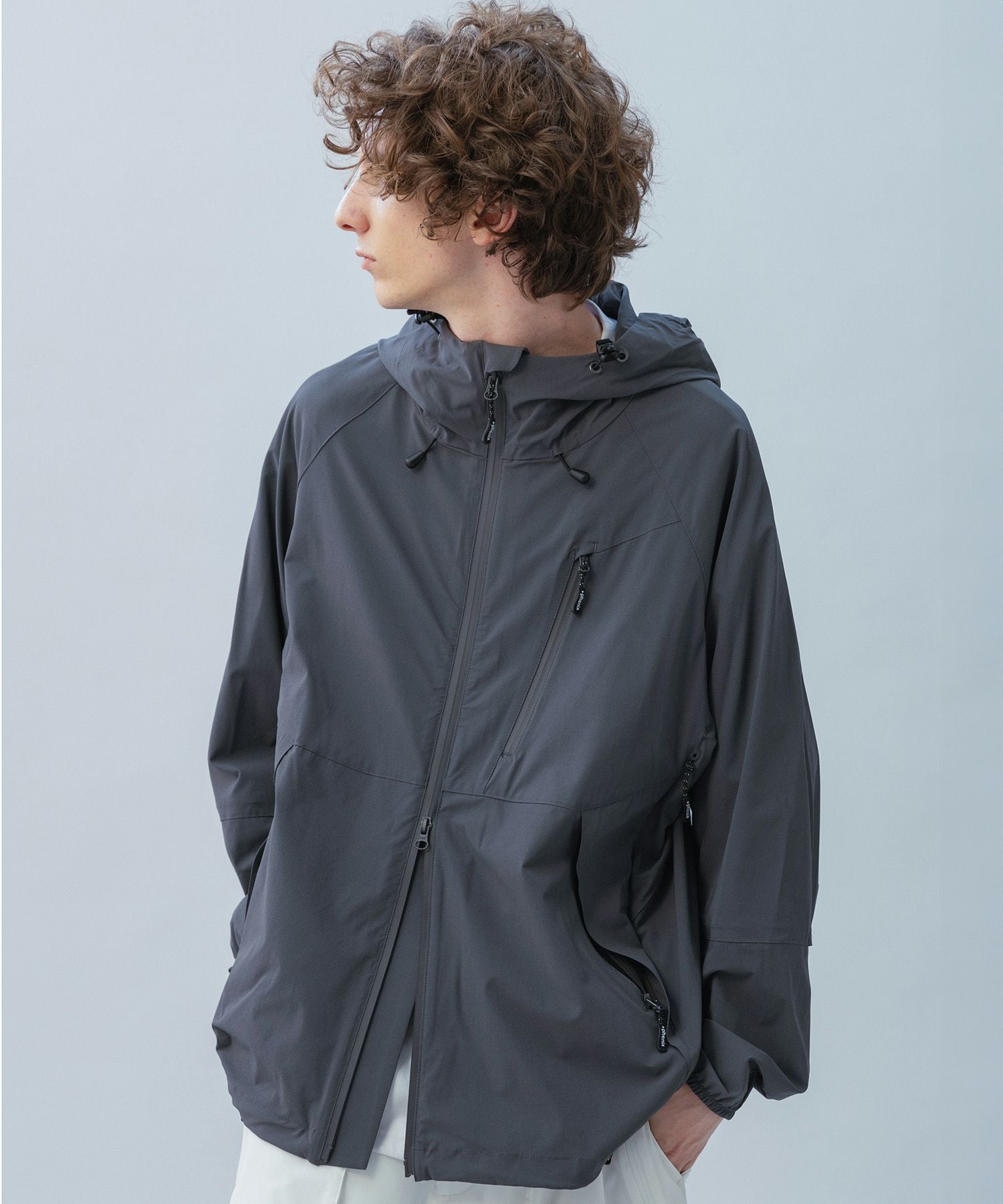 phenix(プラスフェニックス)AIRFLOW HOODED JACKET / エアフロー
