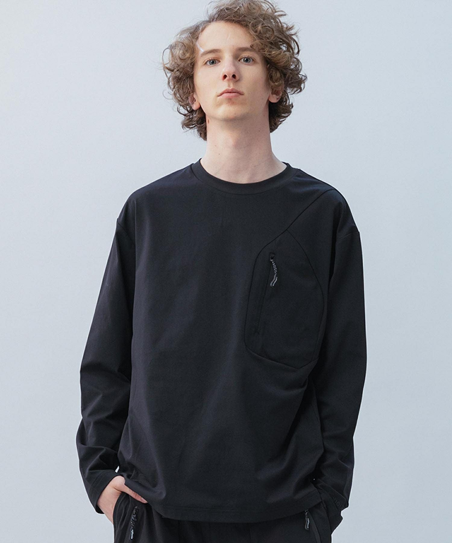 phenix(プラスフェニックス)HIDDEN ZIP POCKET LONG SLEEVE TEE
