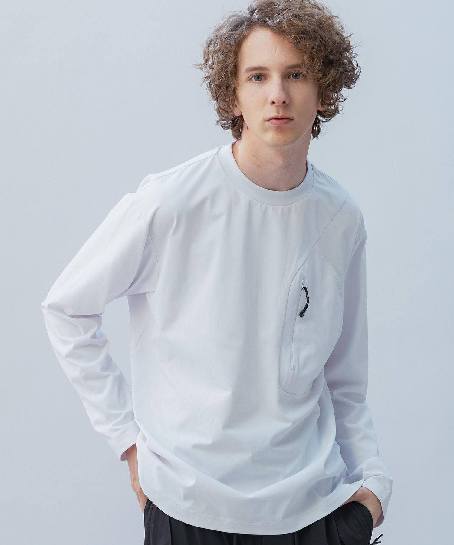 phenix(プラスフェニックス)HIDDEN ZIP POCKET LONG SLEEVE TEE