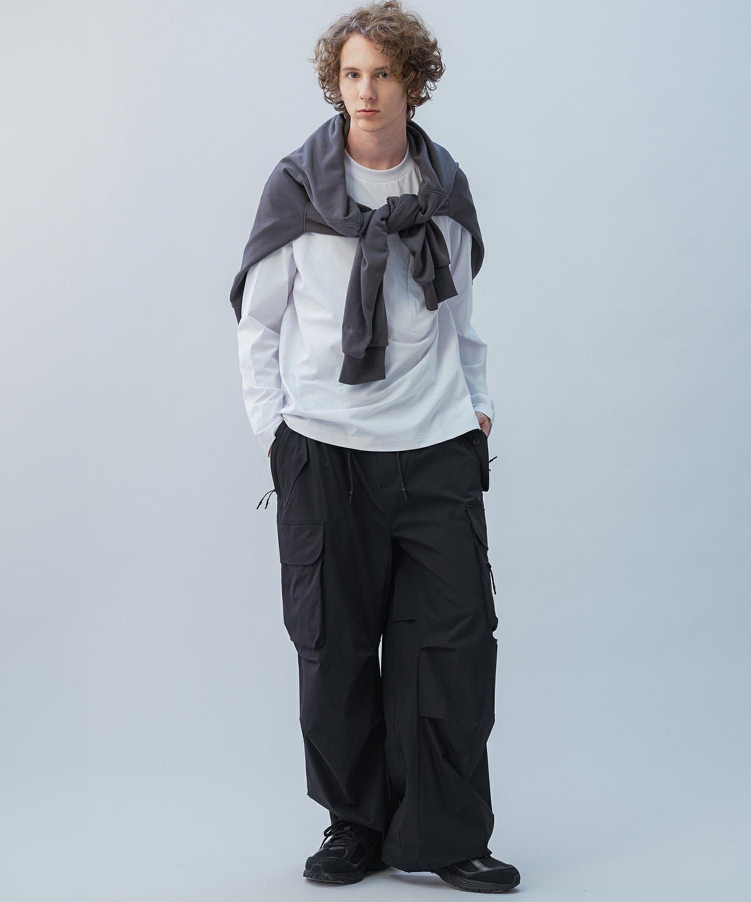 phenix(プラスフェニックス)HIDDEN ZIP POCKET LONG SLEEVE TEE