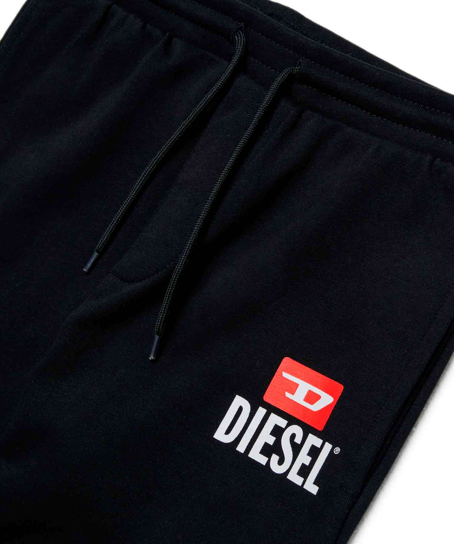 ディーゼルキッズ　セットアップ DIESEL KIDS トレーナー 入学式 DIESEL（ディーゼル）Kids ＆ Junior