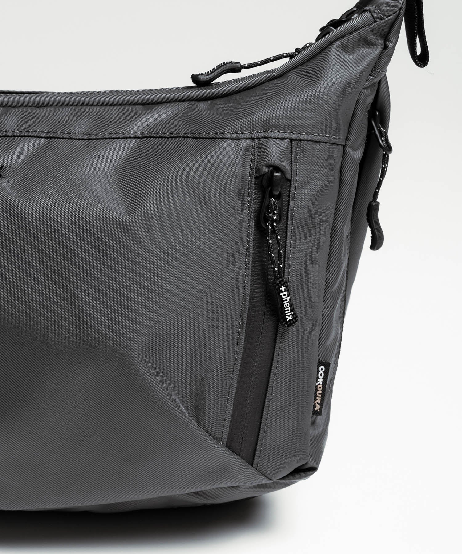 phenix(プラスフェニックス)EXPAND SHOULDER BAG 6+ / エクスパンド