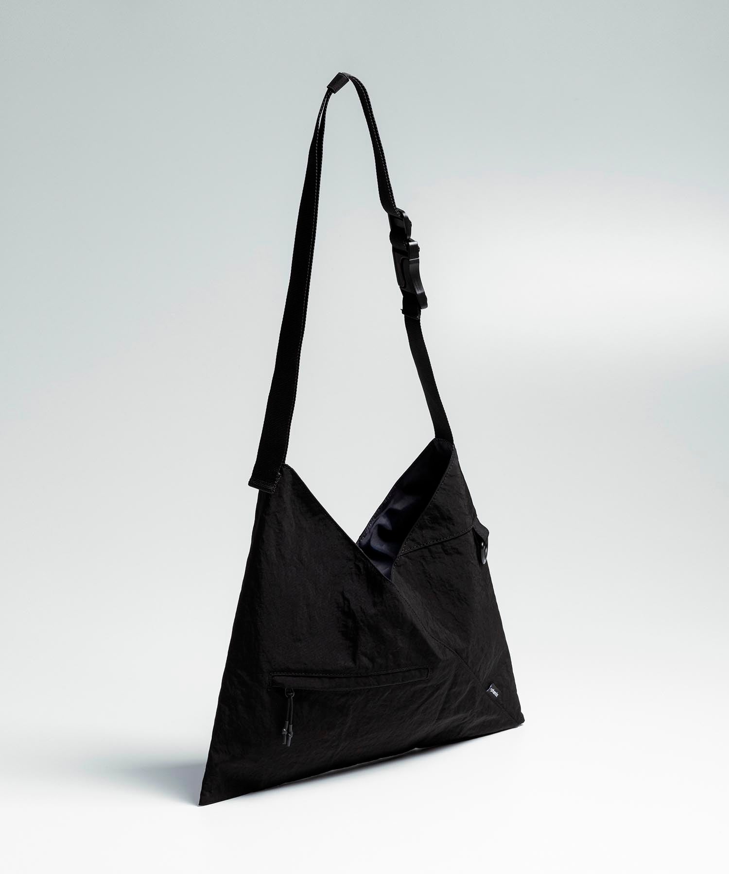 phenix(プラスフェニックス)TECH FUROSHIKI BAG / テック フロシキ