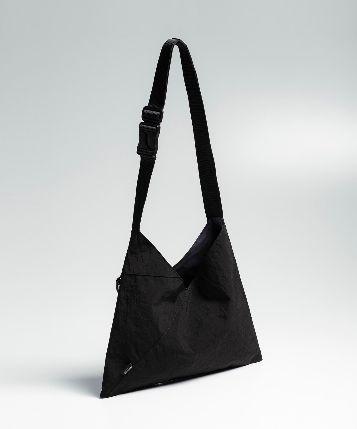 phenix(プラスフェニックス)TECH FUROSHIKI BAG / テック フロシキ