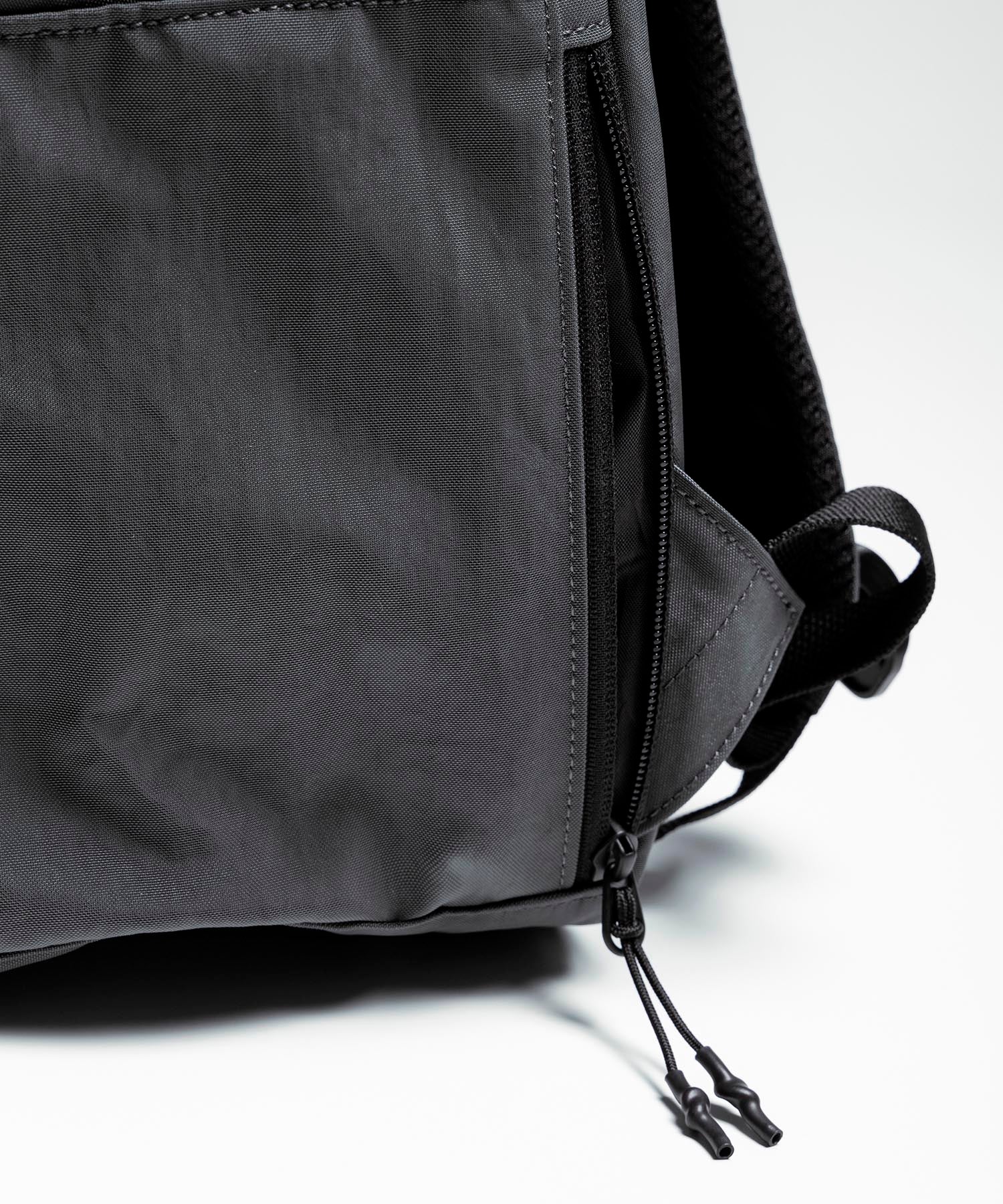 phenix(プラスフェニックス)SWIFT BACKPACK / スウィフト バックパック