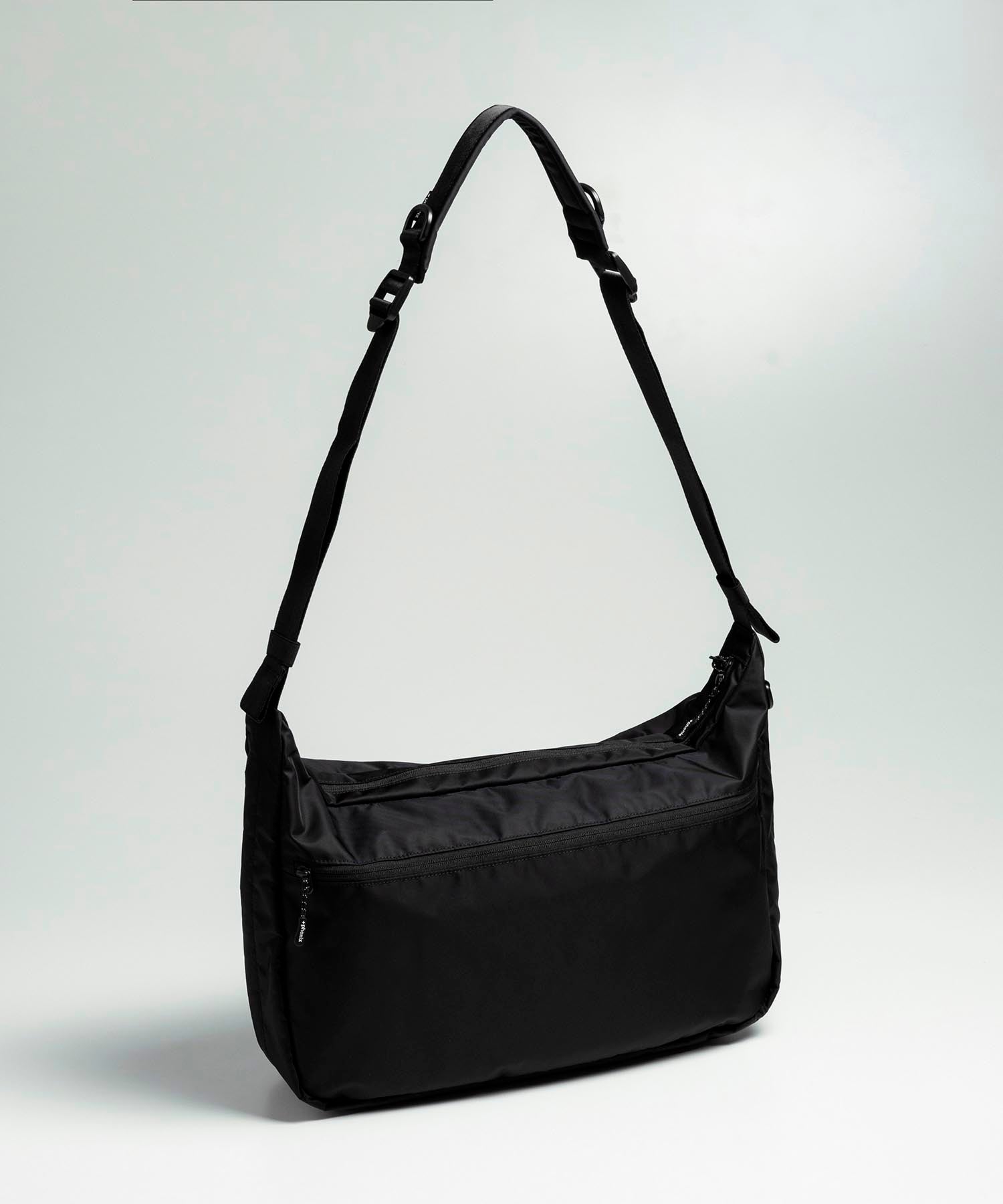 phenix(プラスフェニックス)EXPAND SHOULDER BAG 20+ / エクスパンド