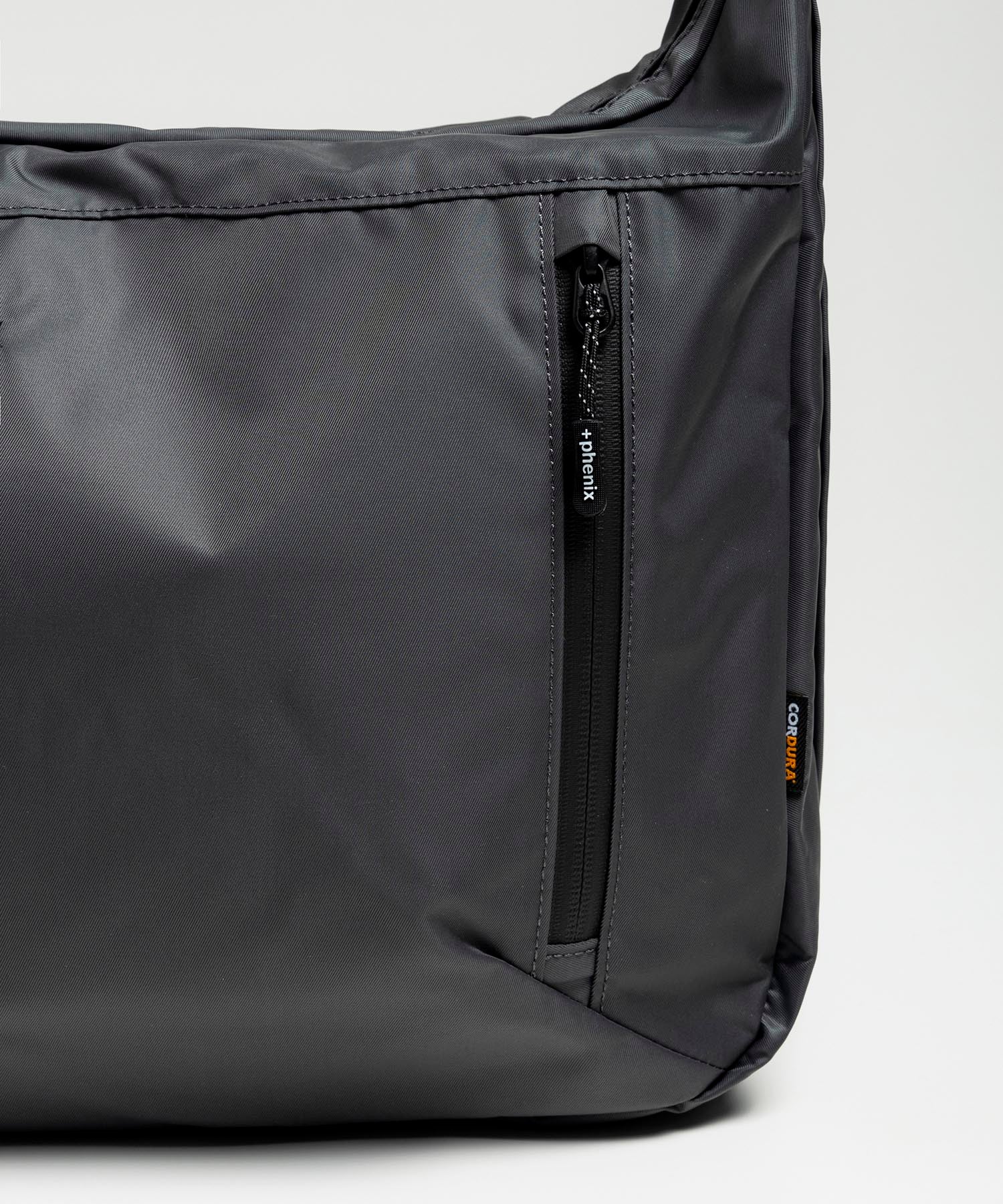 phenix(プラスフェニックス)EXPAND SHOULDER BAG 20+ / エクスパンド 