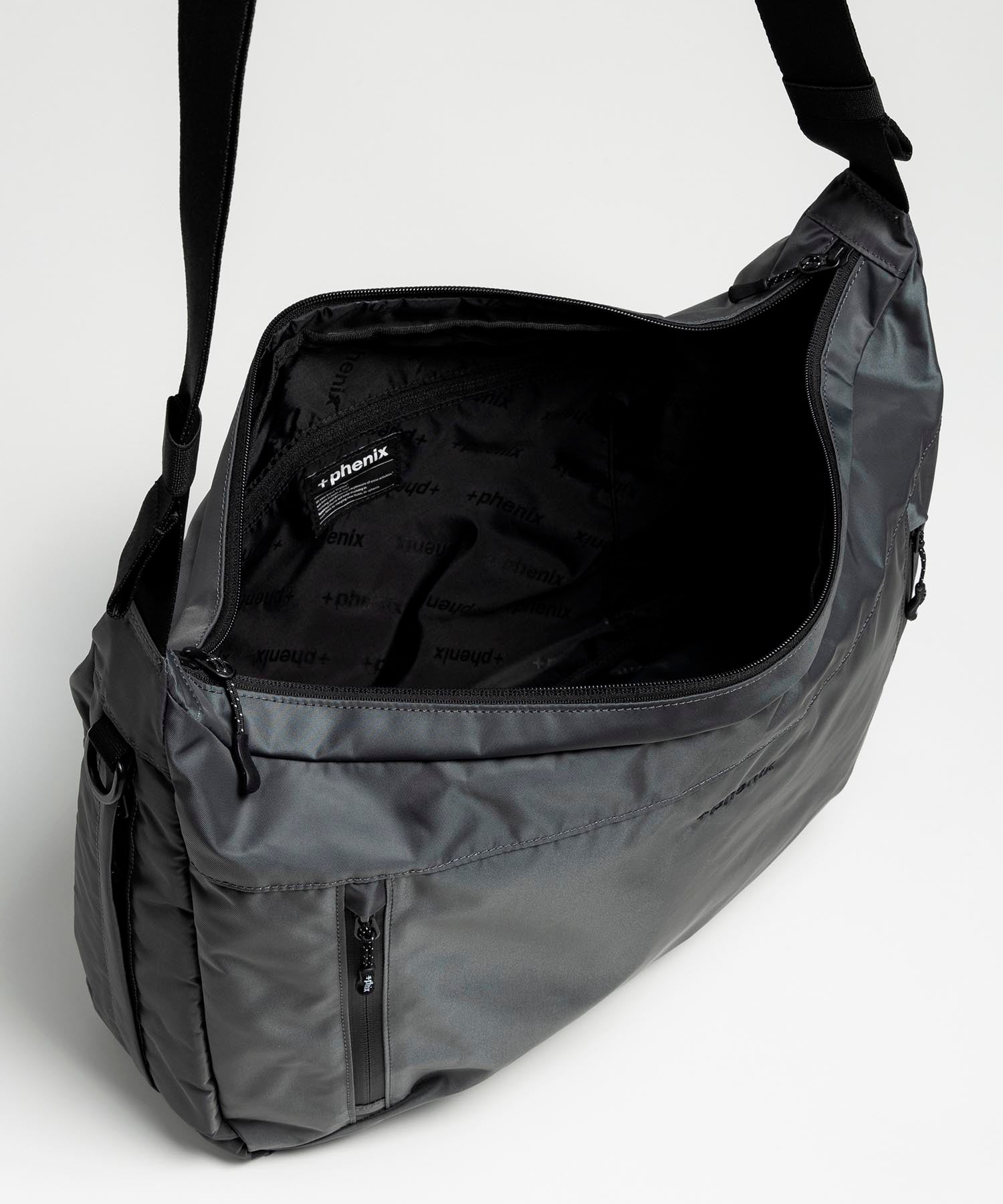 phenix(プラスフェニックス)EXPAND SHOULDER BAG 20+ / エクスパンド