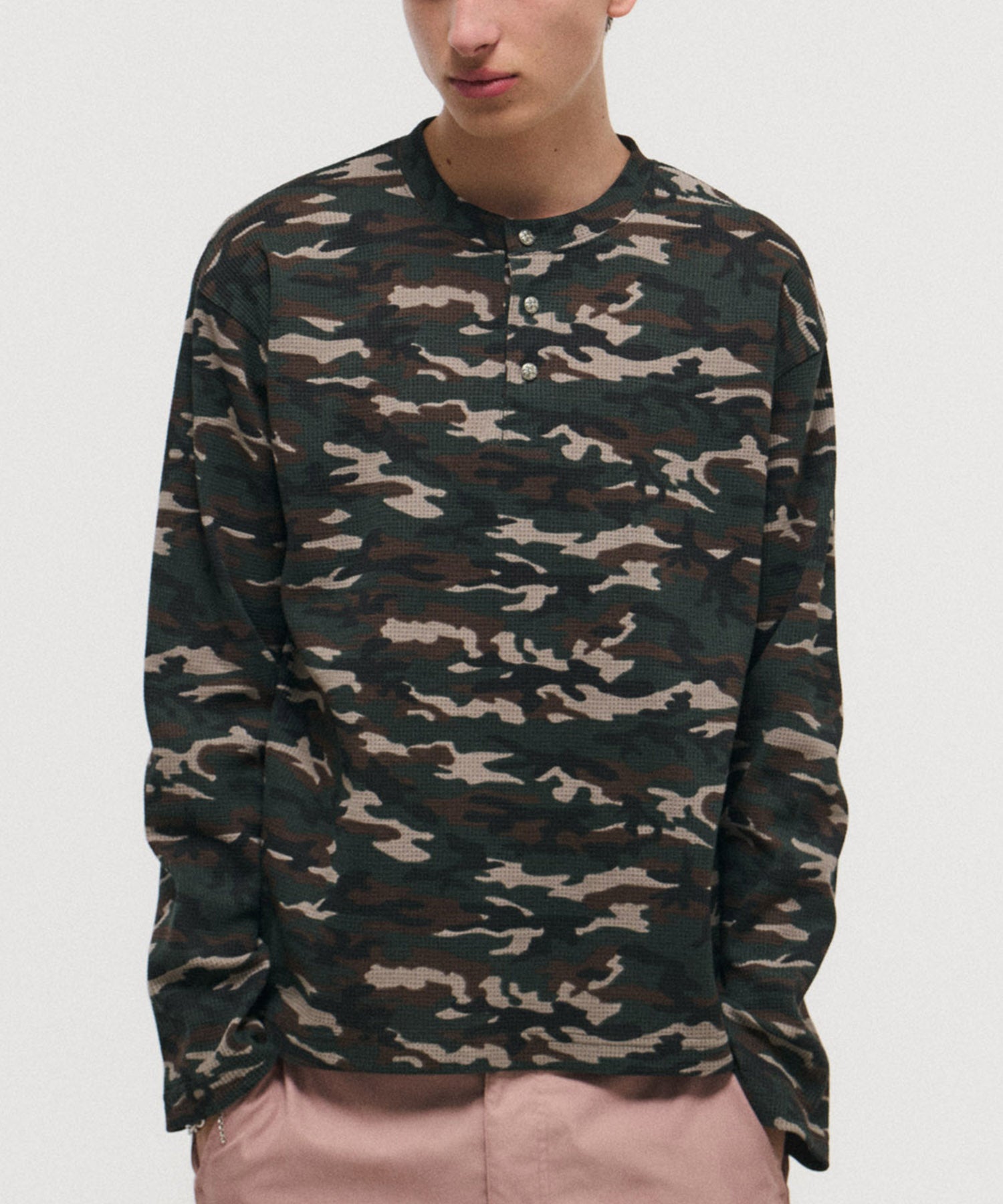 ILL'S(イルズ)HENLEY CAMO WAFFLE LONG-SLEEVE TEE / カモ総柄ヘンリー