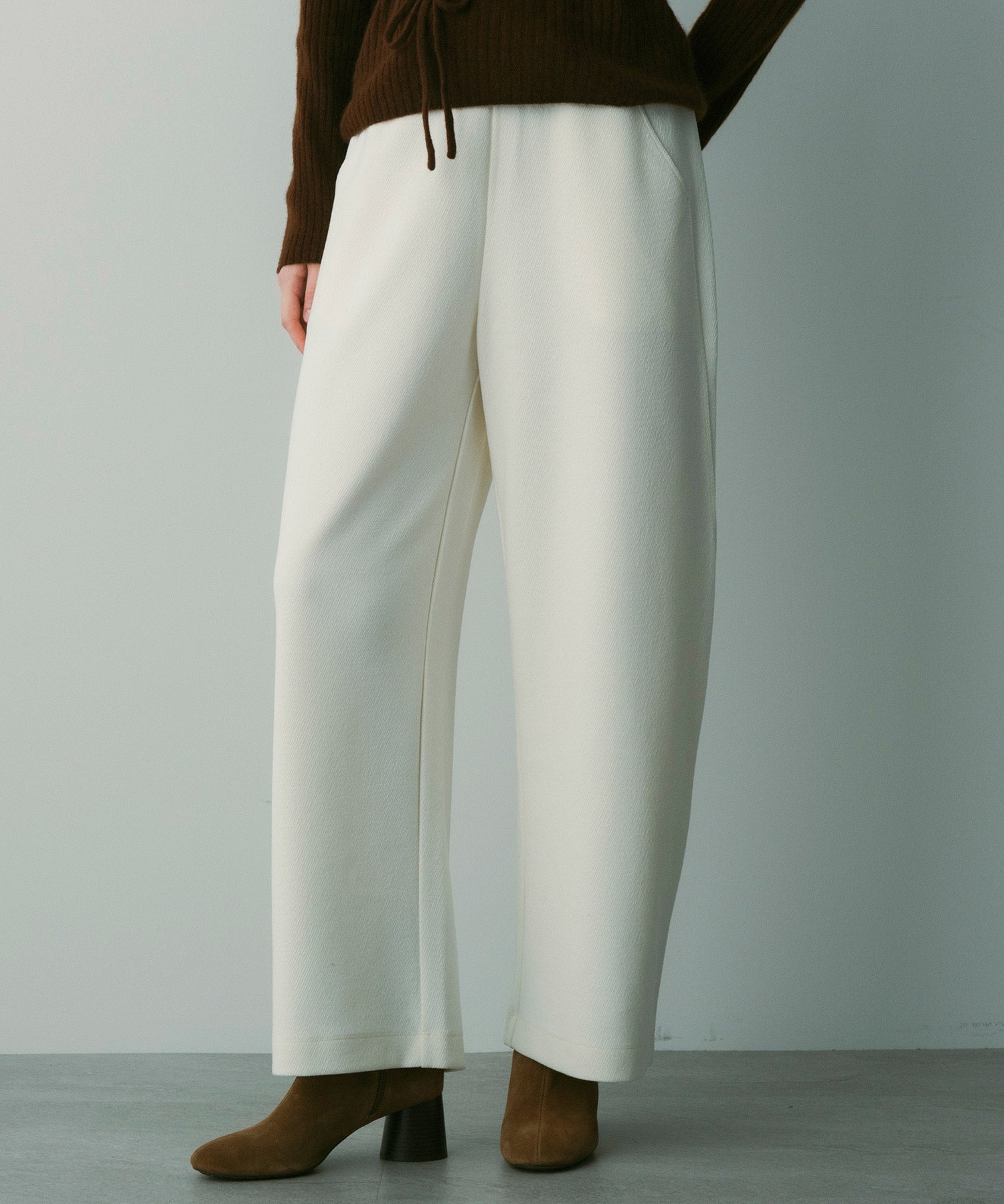 【ホワイト】全方向ストレッチ ニットコーデュロイテーパードパンツ <NATIVE> (MENS) PING（ピン） パンツ 「PING APPAREL」全方向ストレッチ ニット