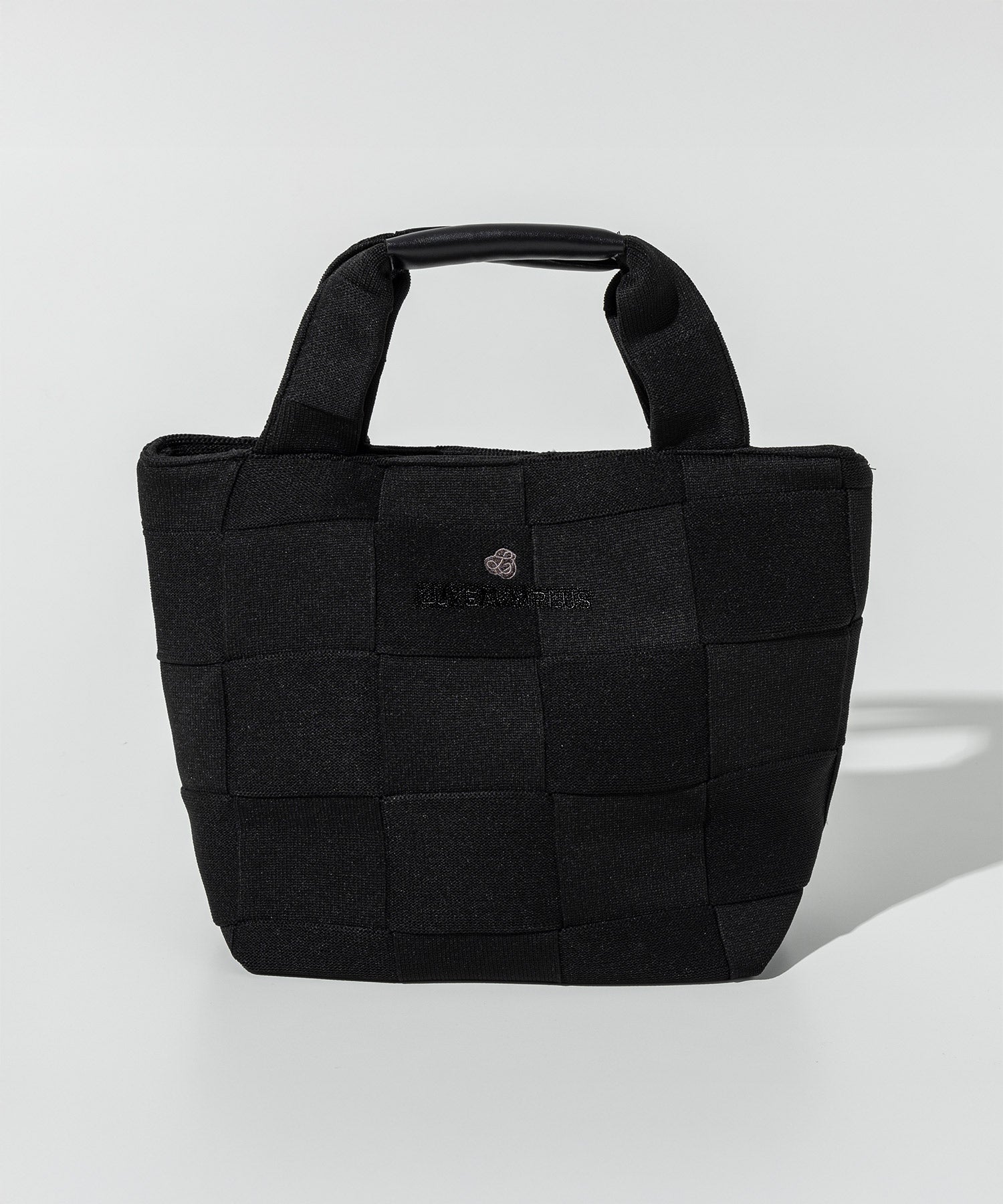 LUXEAKMPLUS(リュクスエイケイエムプラス)ゴルフ ブロックデザイン