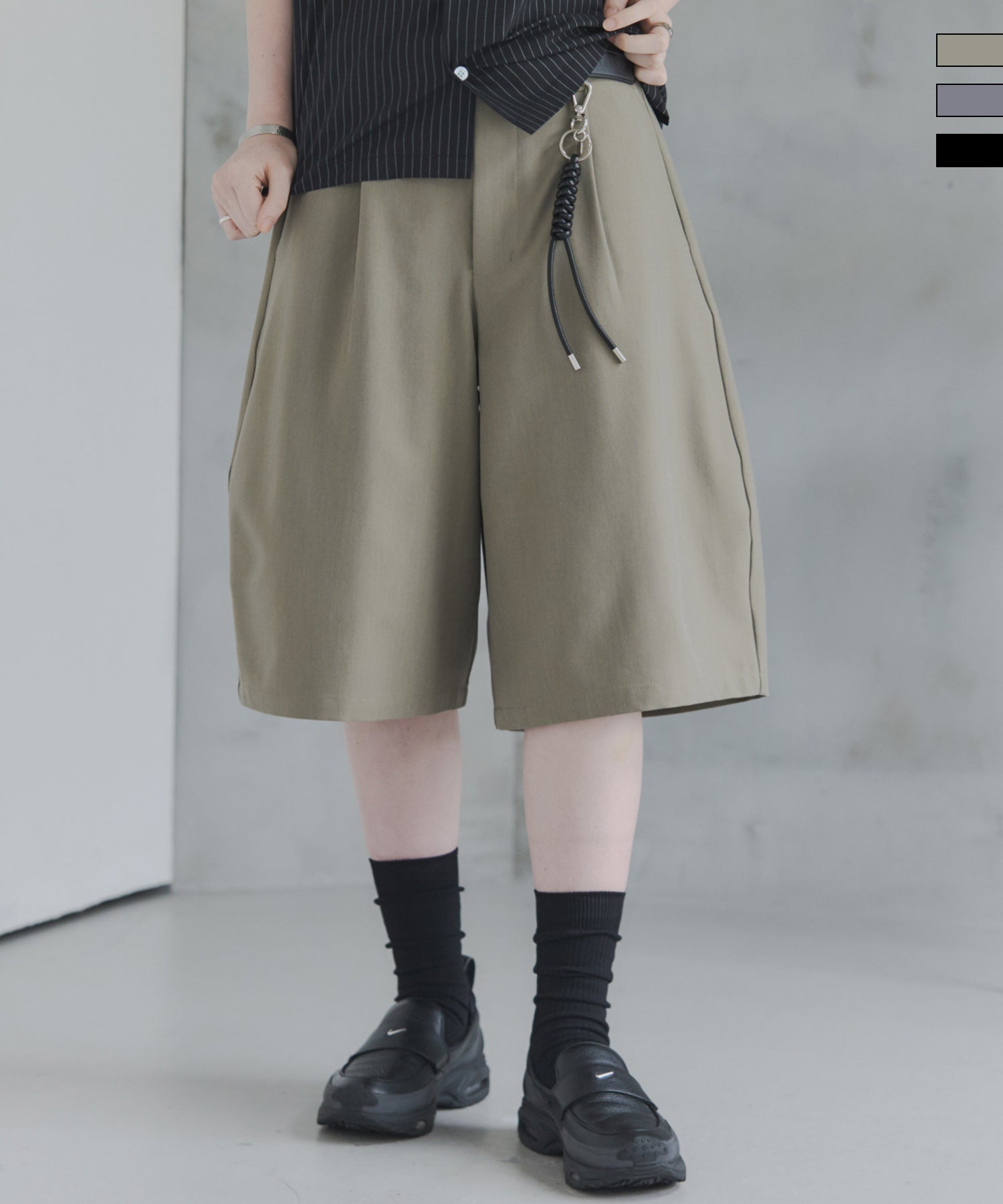 Confirm(コンファーム)Curved Half Pants / カーブハーフパンツ