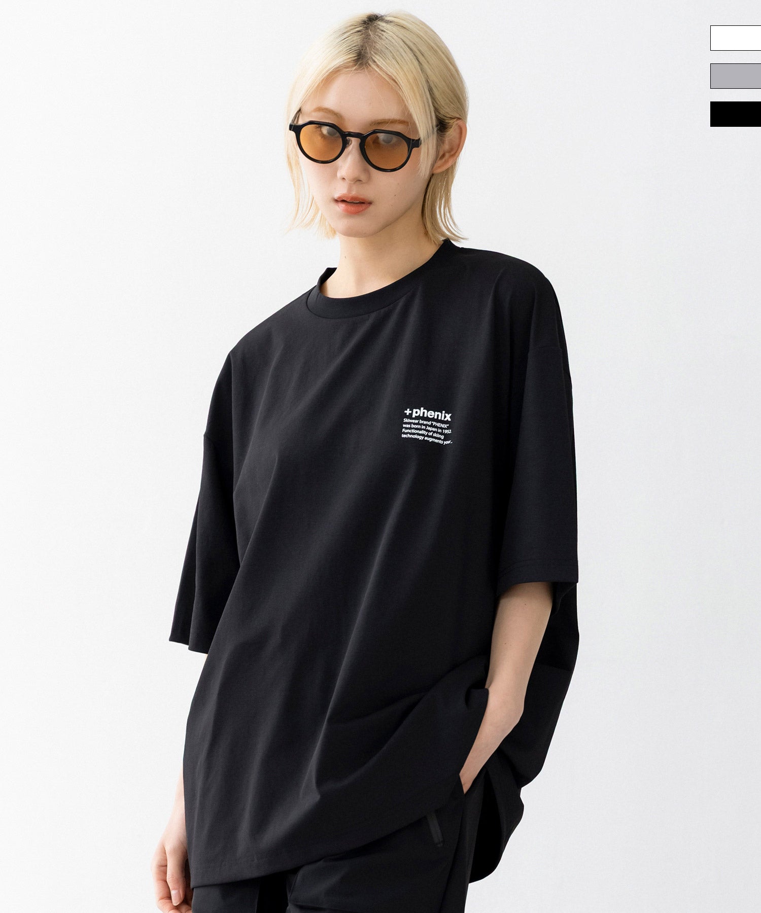 phenix(プラスフェニックス)Outlast CIRCLE GRAPHIC SHORT SLEEVE TEE