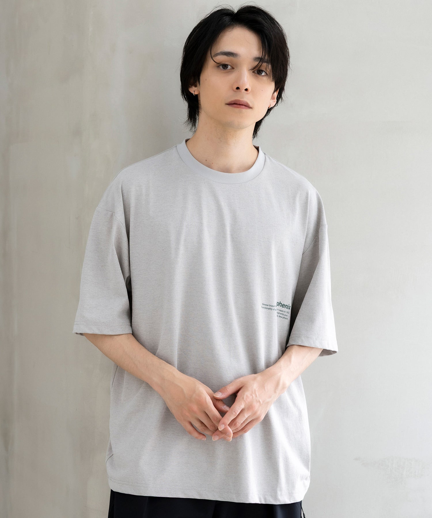 phenix(プラスフェニックス)Outlast TYPOGRAPHY SHORT SLEEVE TEE